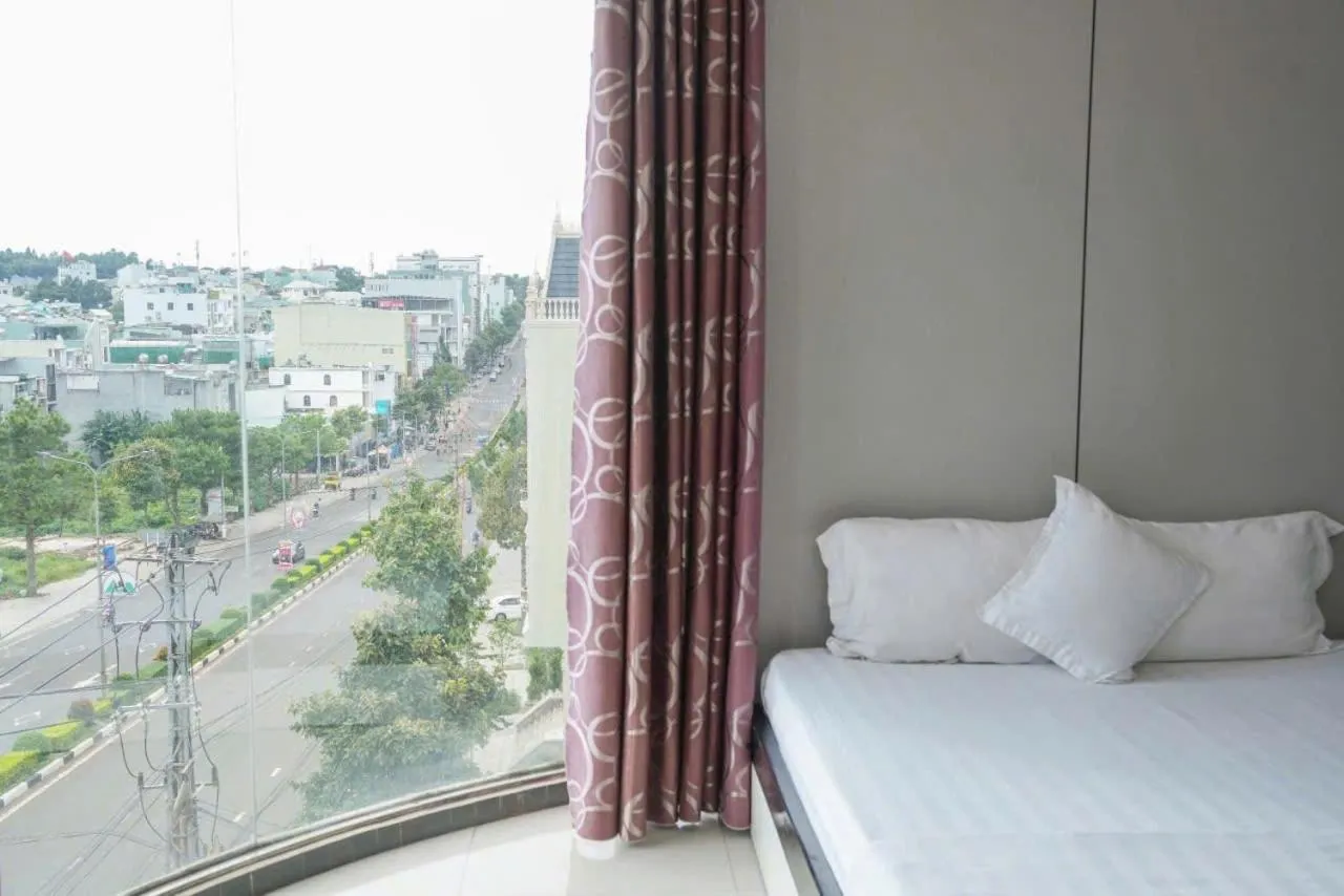 Bed in Ngoc Se Hotel