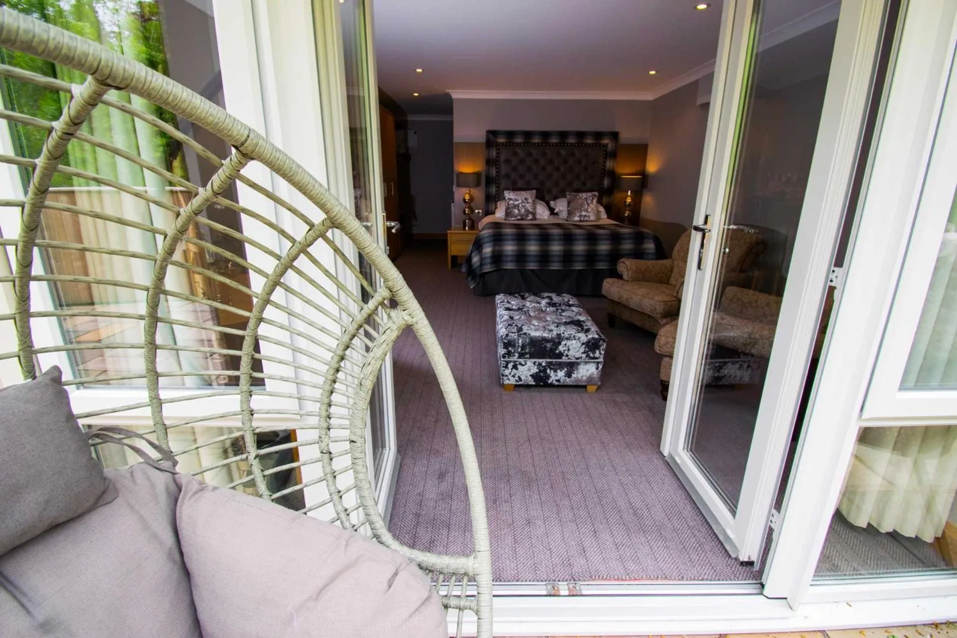 Balcony/Terrace in Craigmhor Lodge & Courtyard