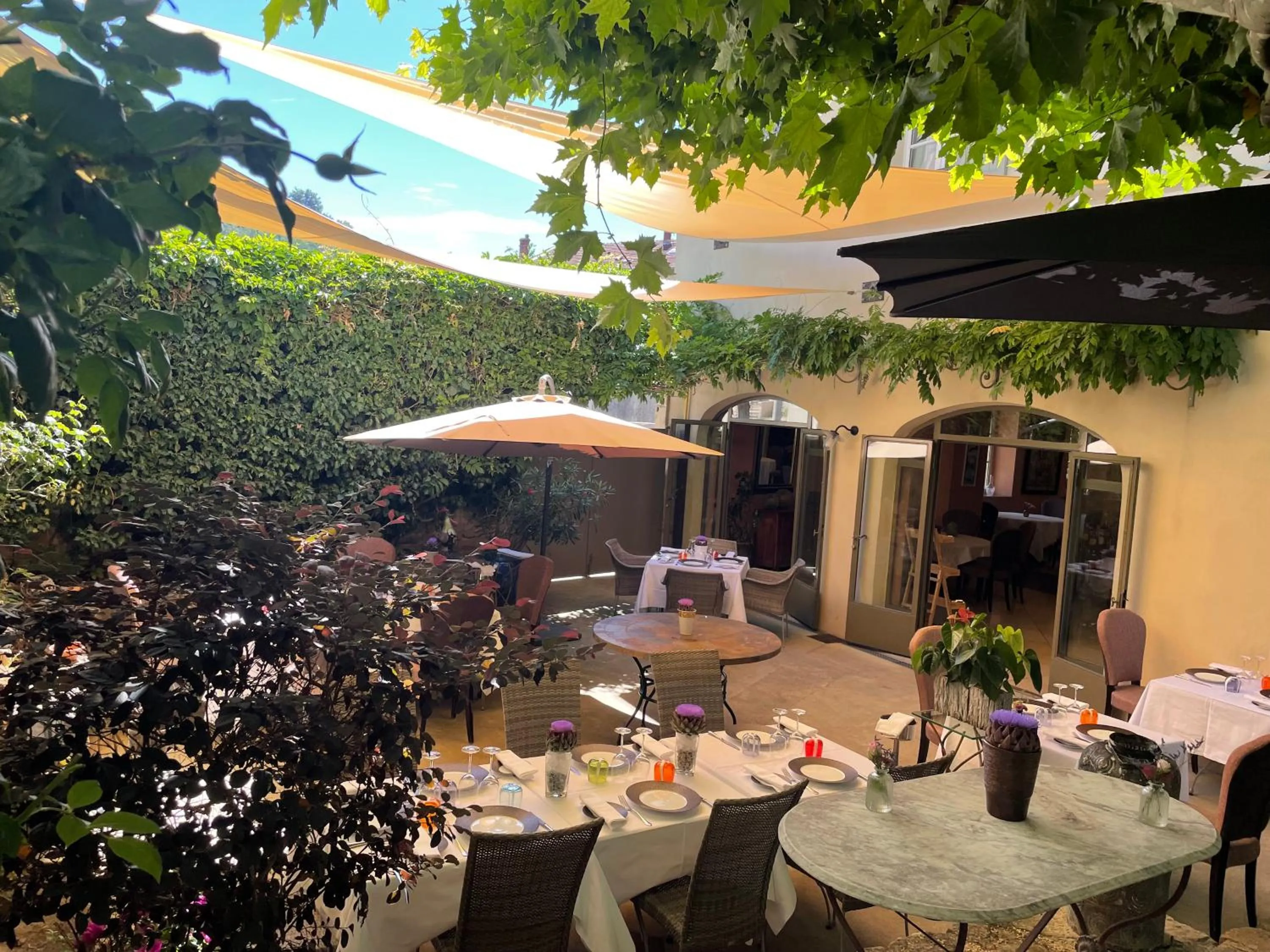 Hotel Restaurant Chartron