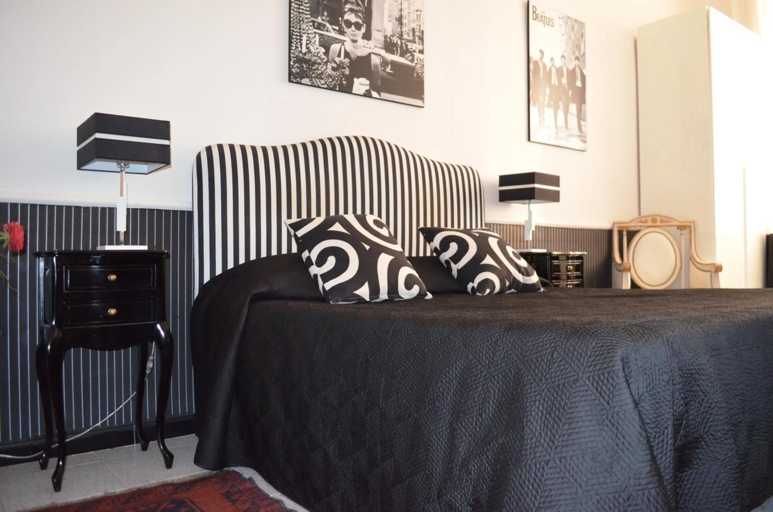 Bedroom, Bed in Sweetdreams Inn