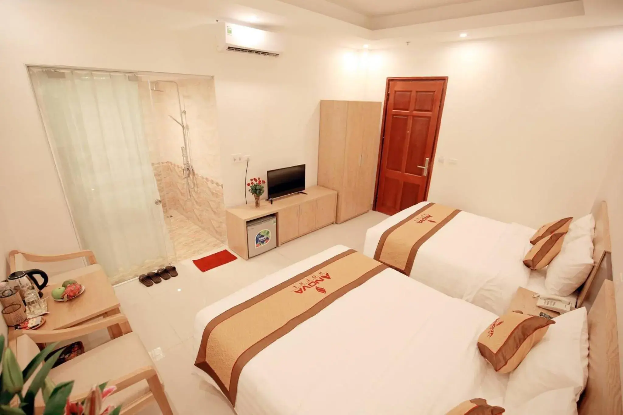 Superior Twin Room in Anova Airport Hotel - Convenient & Friendly Superior Twin Room in Anova Airport Hotel - Convenient & Friendly
