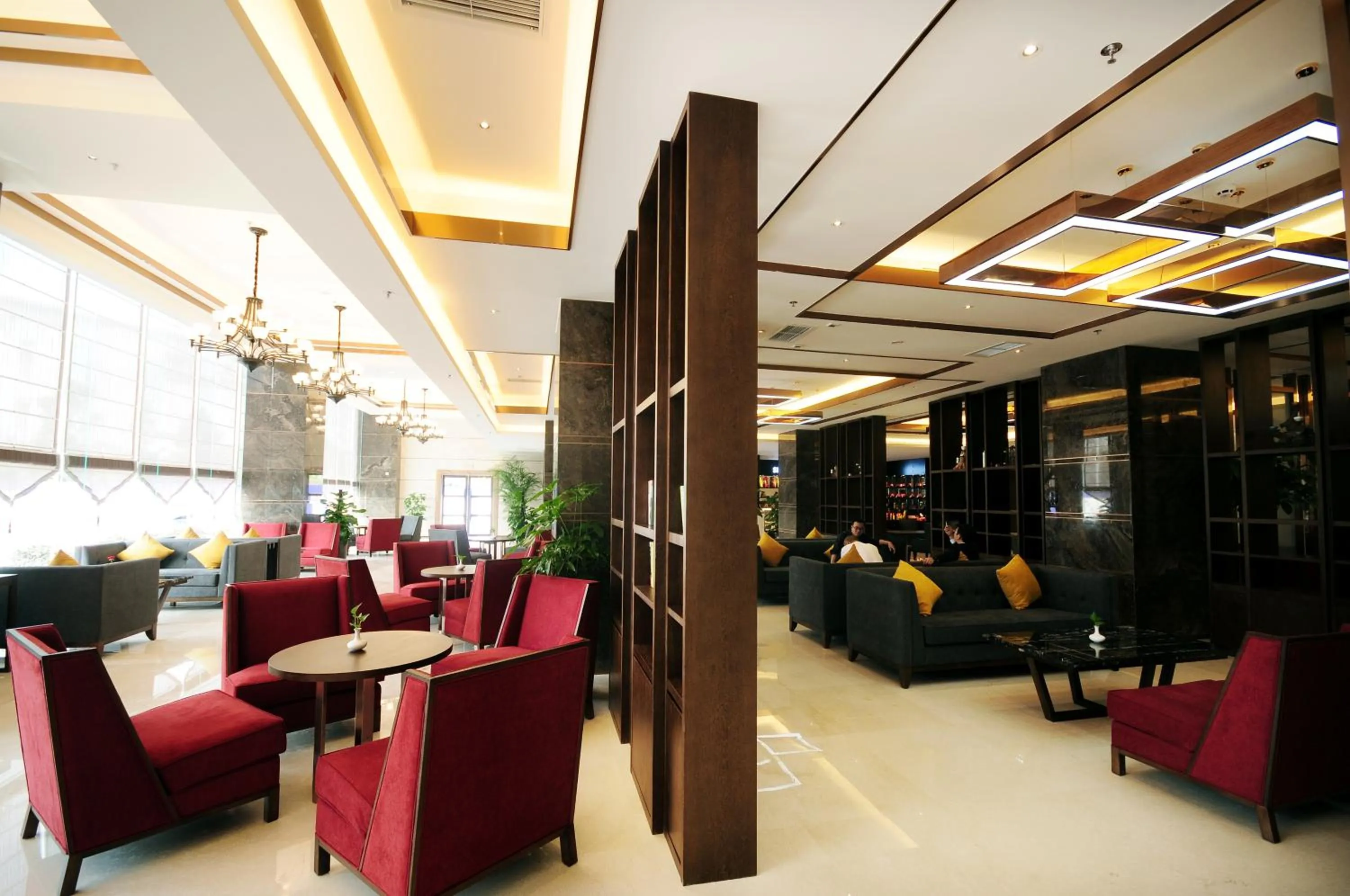 Lobby or reception in Airport Jianguo Hotel