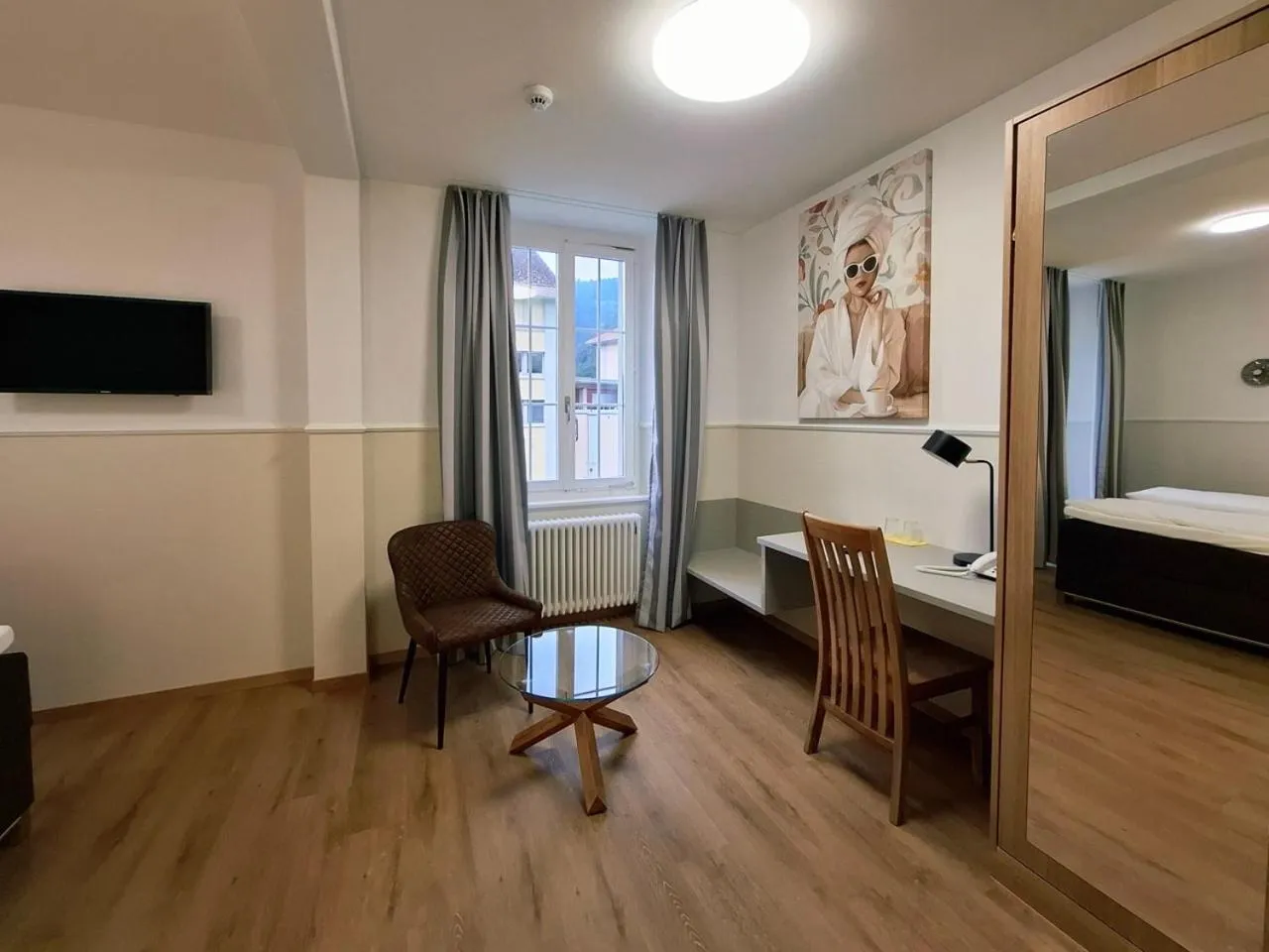 Photo of the whole room in Hotel Central Continental