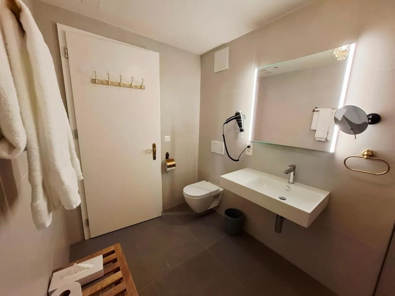 Bathroom in Hotel Central Continental