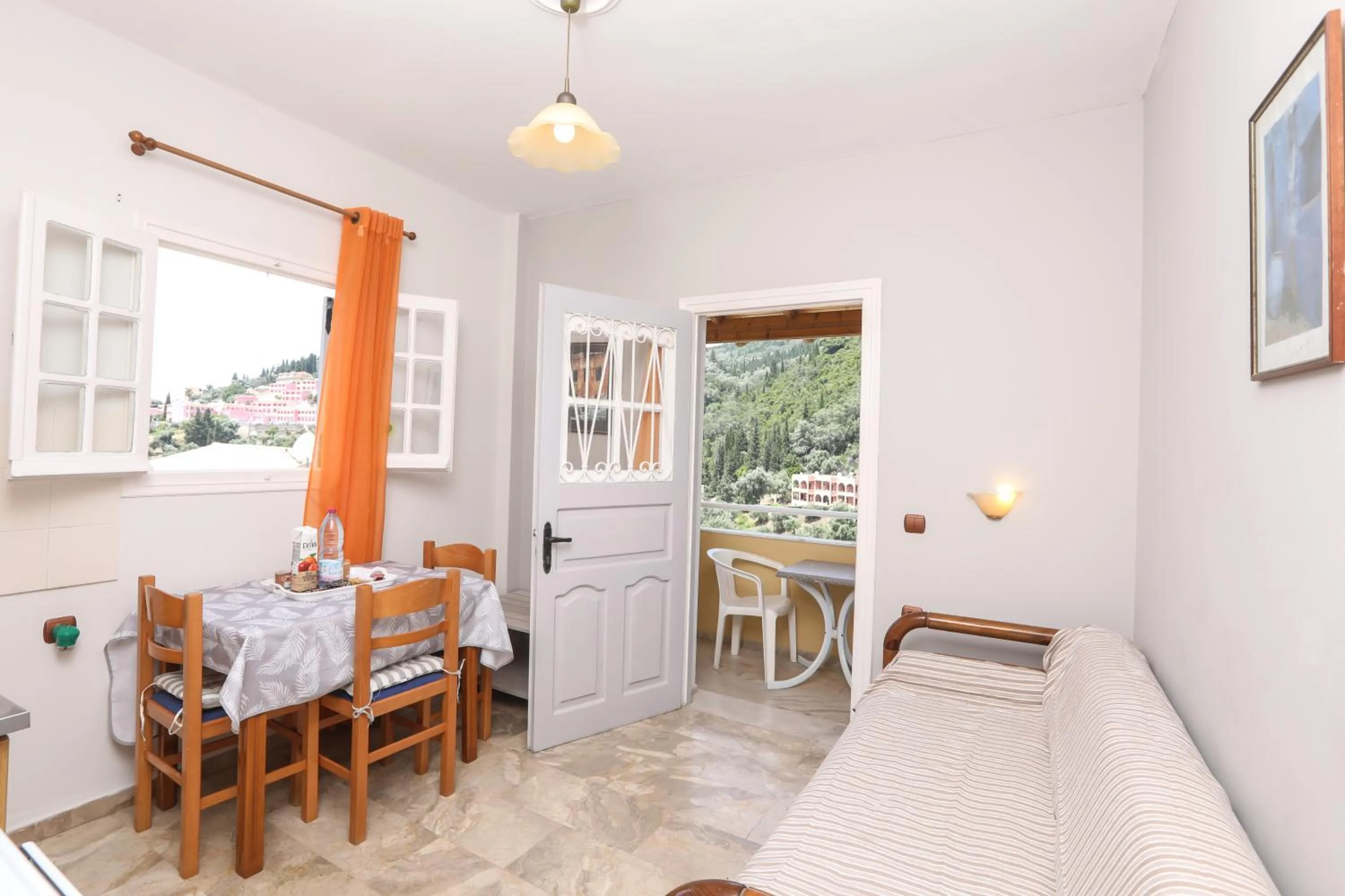 Marina Apartments, Agios Gordios Corfu