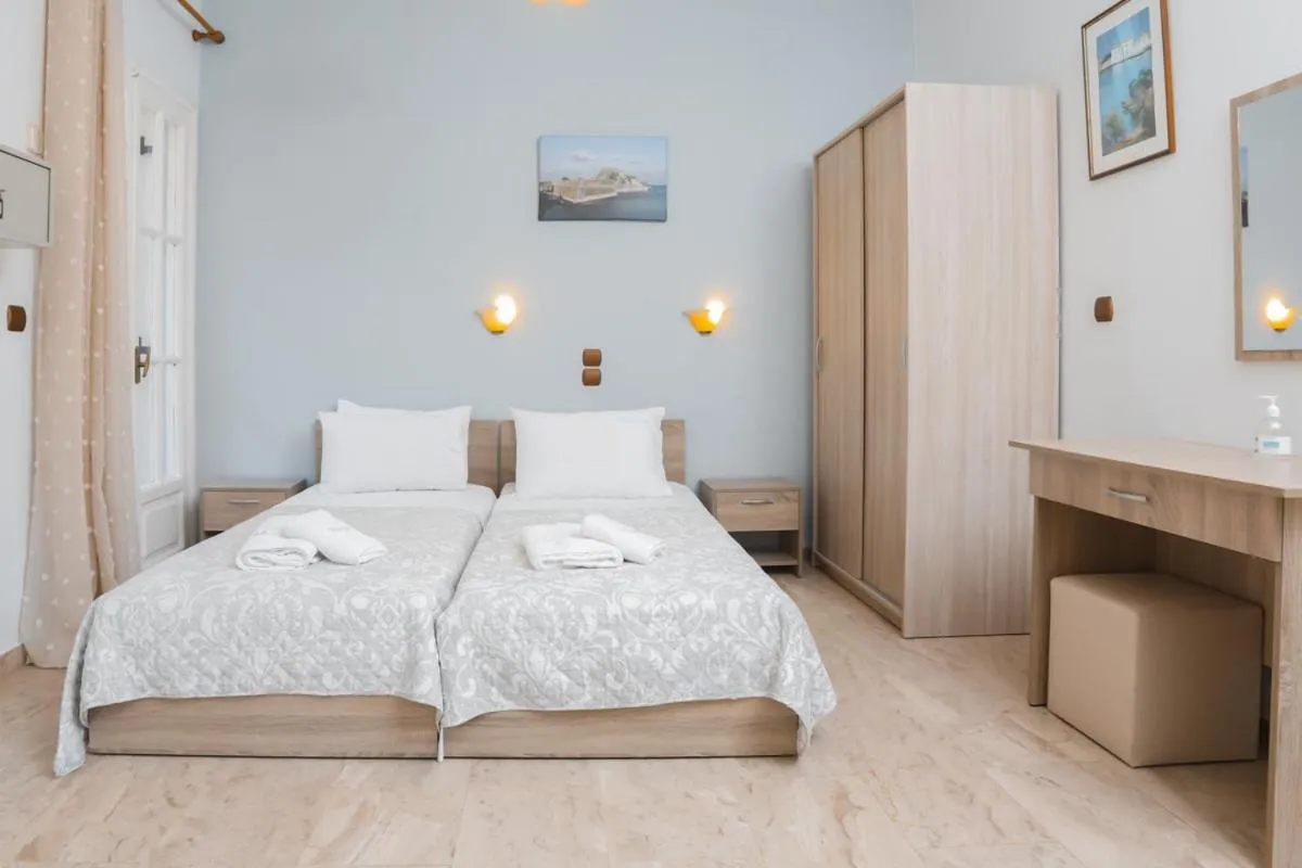 Bed in Marina Apartments, Agios Gordios Corfu