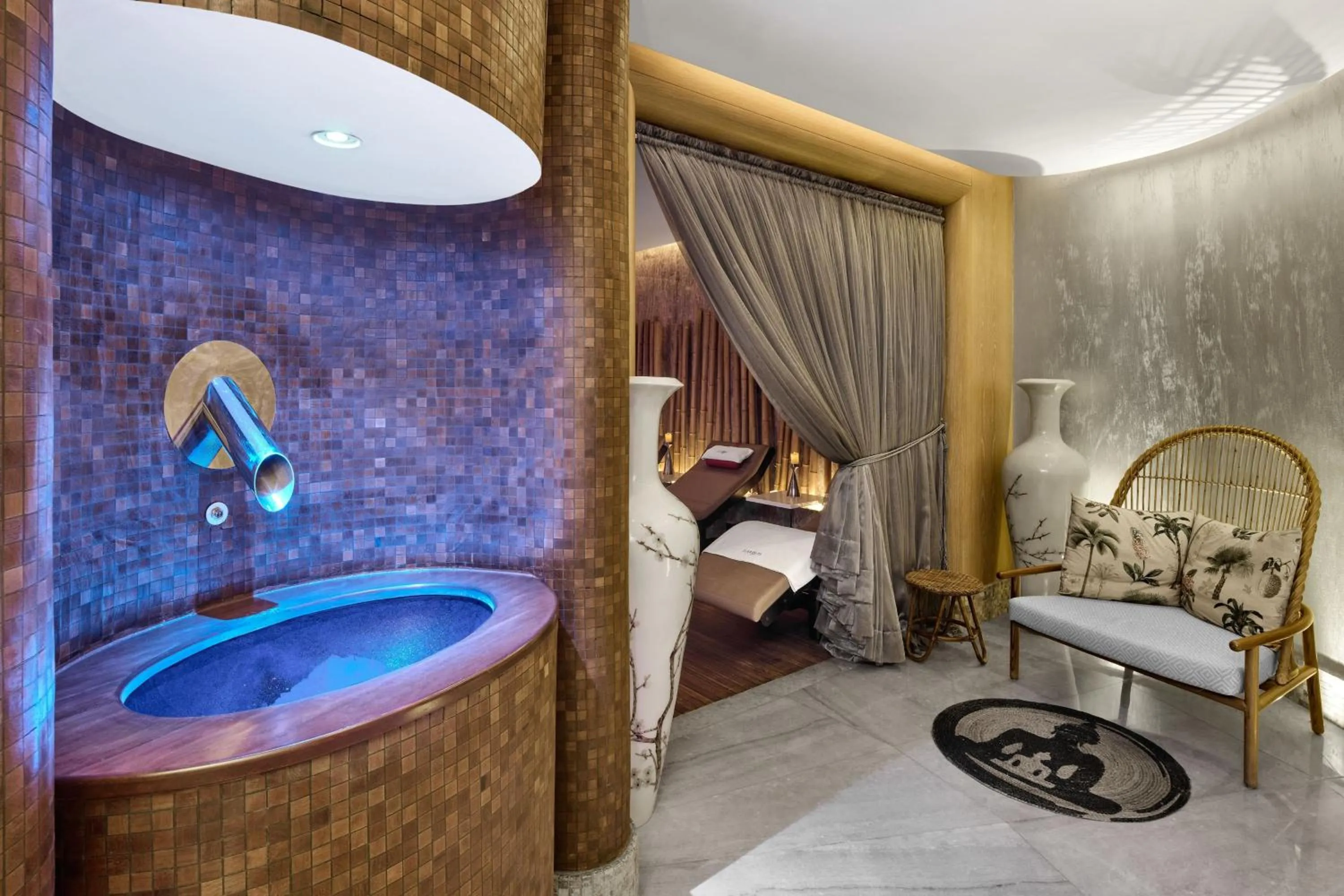 Spa and wellness centre/facilities, Bed in Gezi Hotel Bosphorus, Istanbul, a Member of Design Hotels