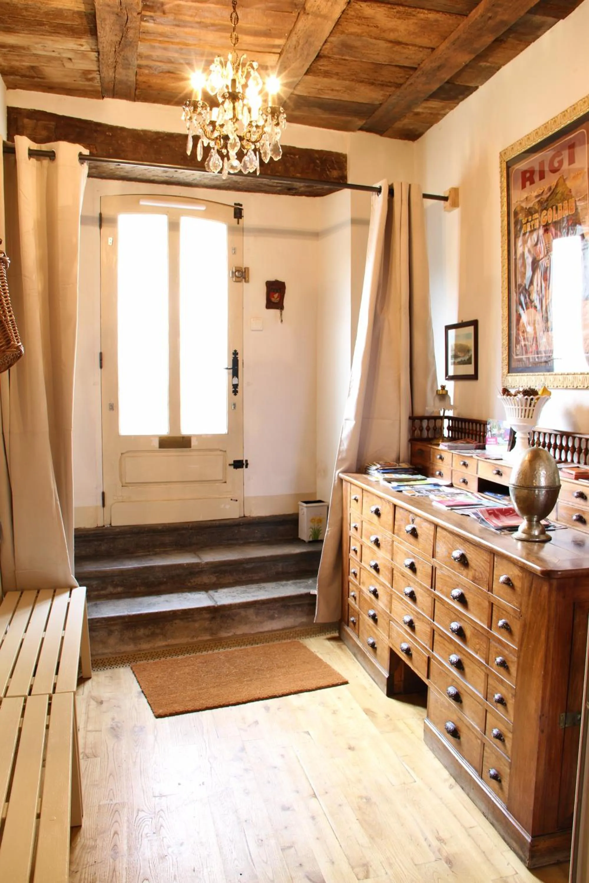 Facade/entrance in Ombre Rose