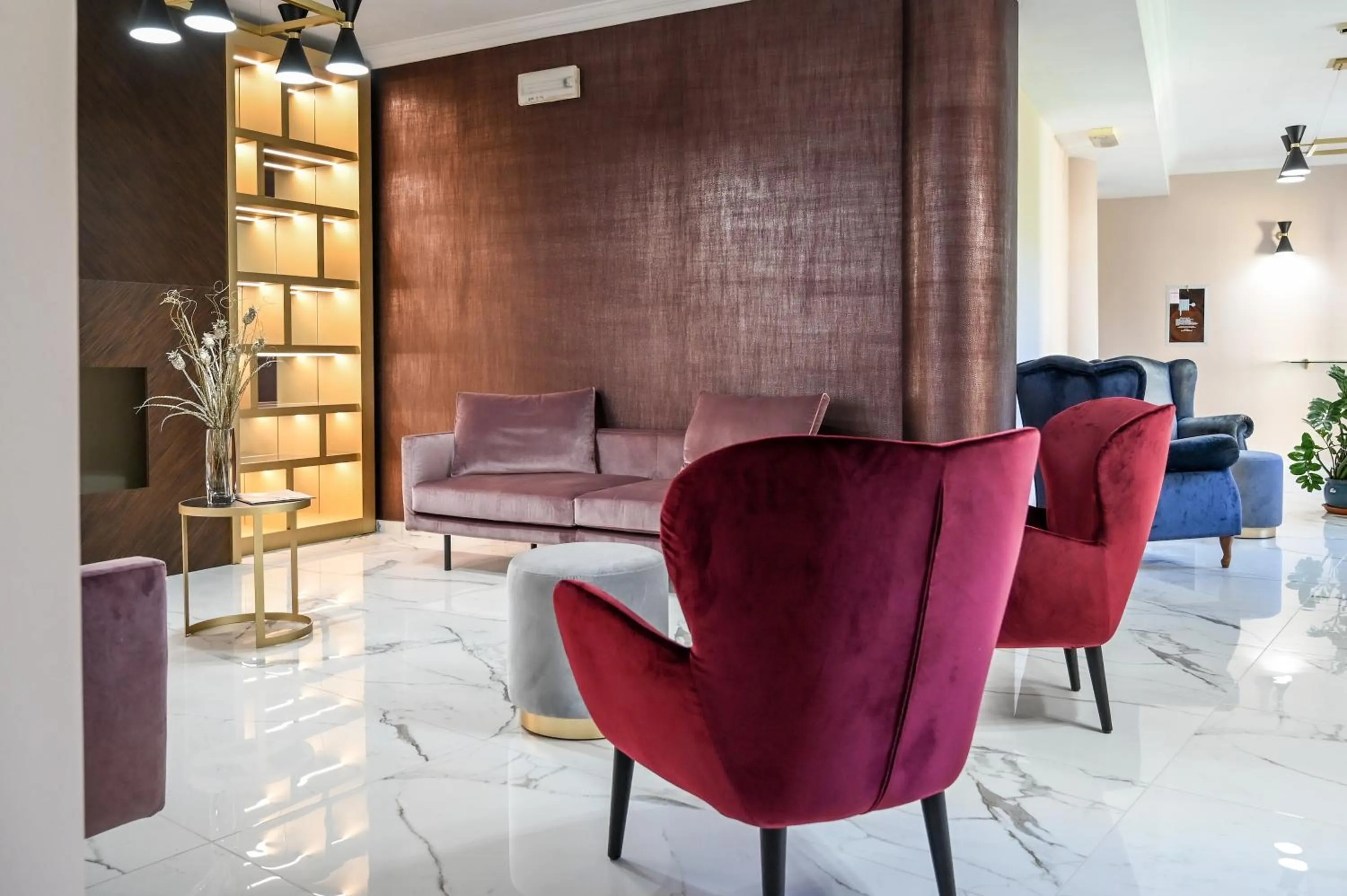 Lobby or reception in Roma Domus Hotel