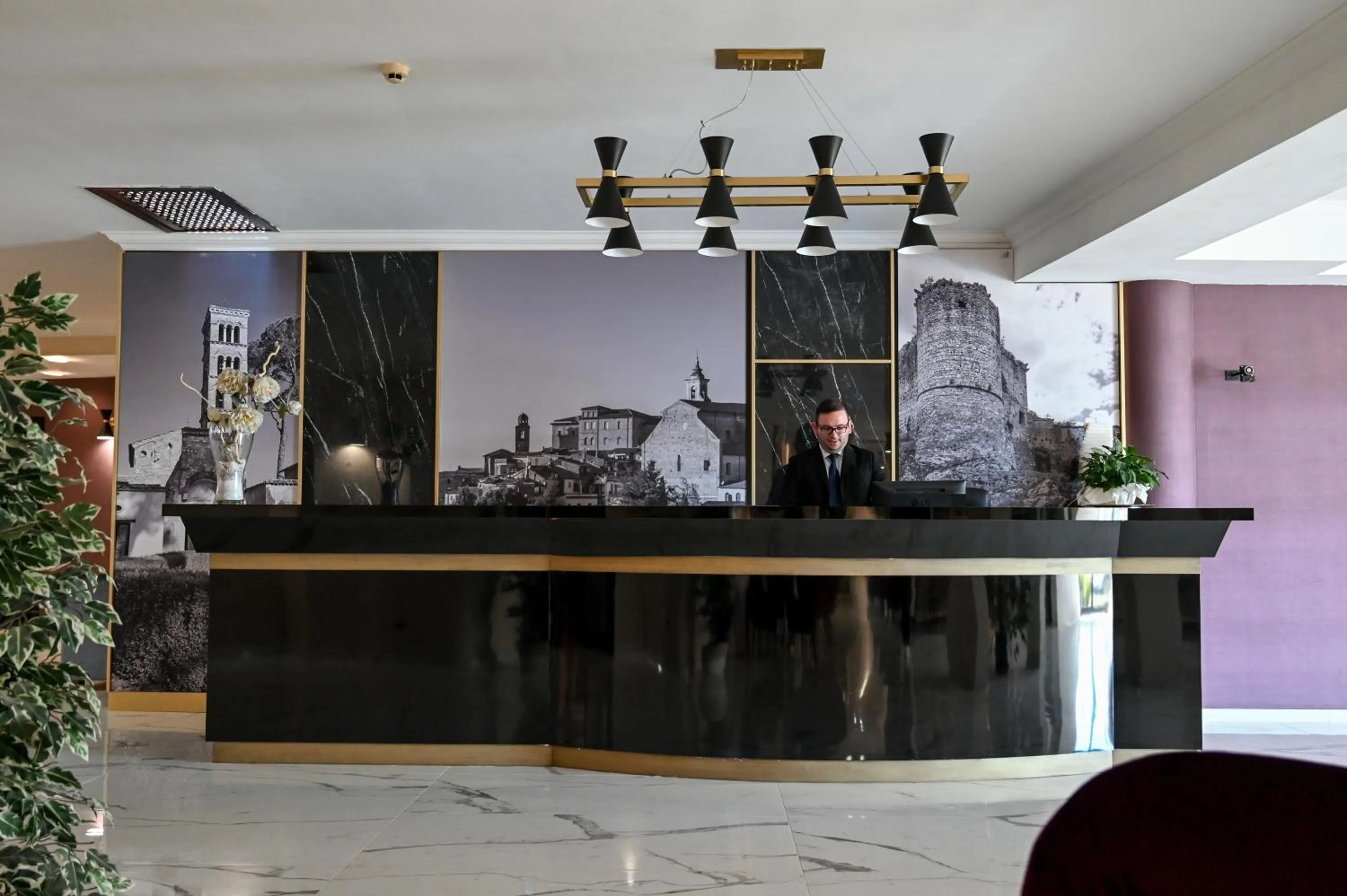Lobby or reception in Roma Domus Hotel