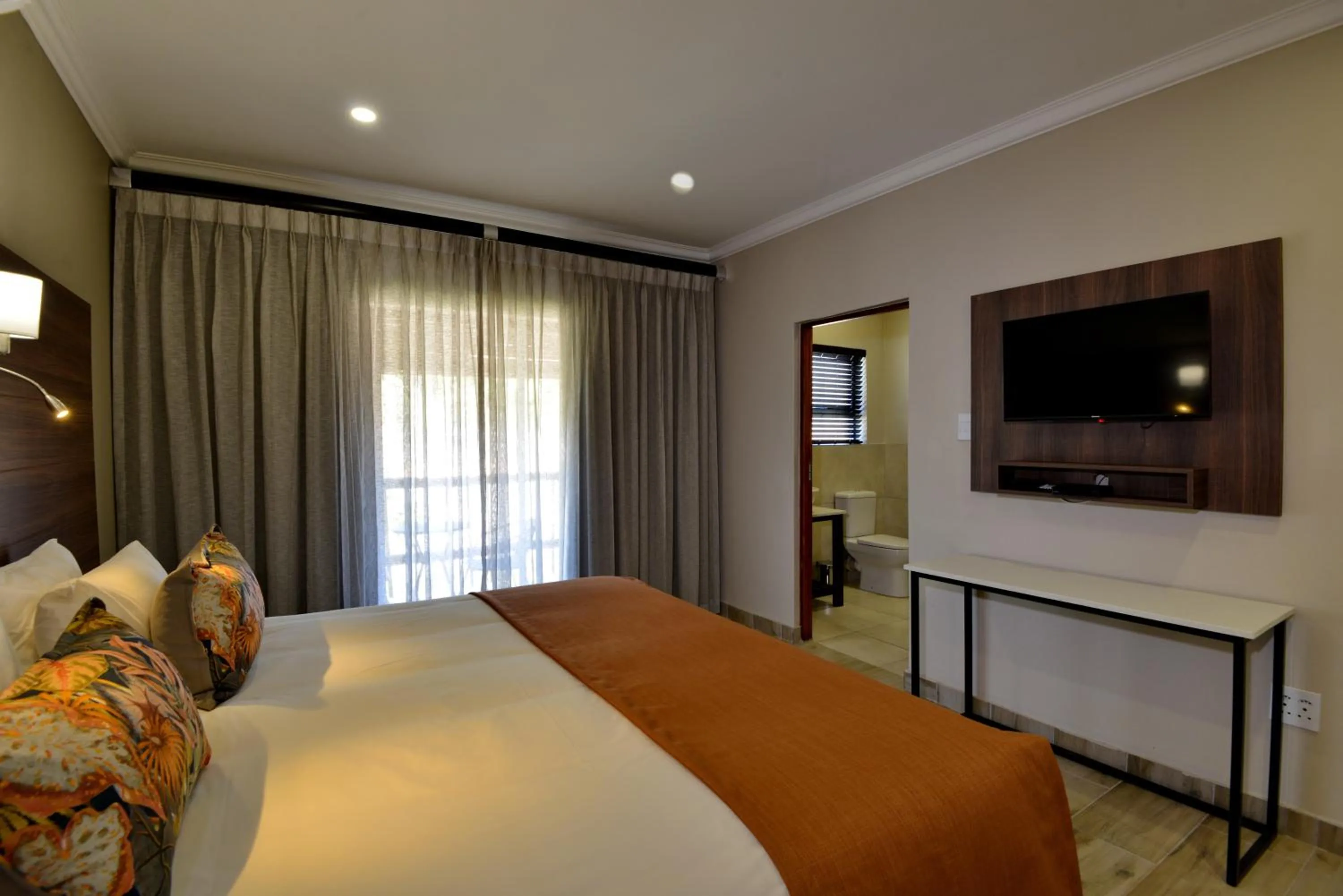 Bed in Seasons Golf, Leisure, Spa