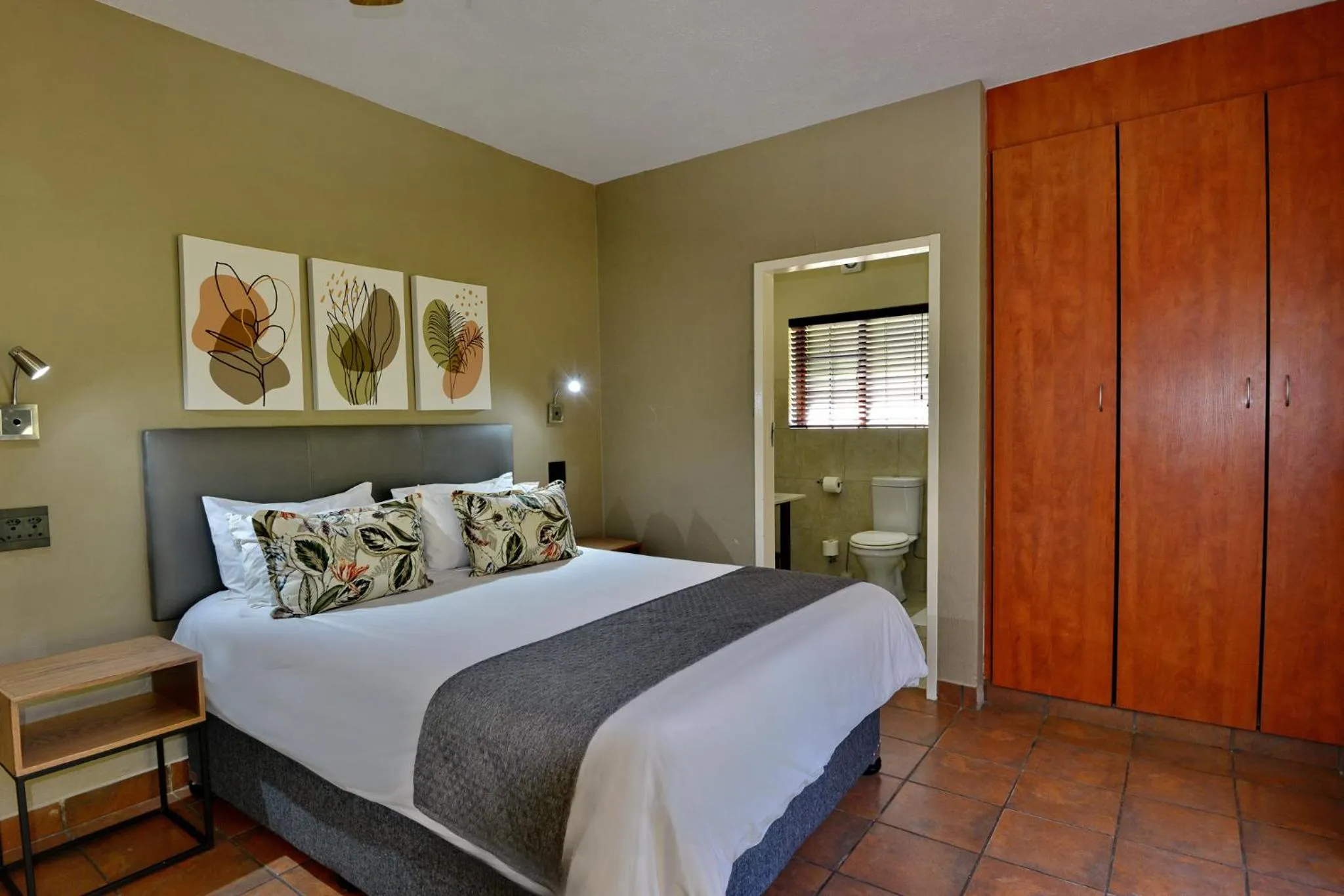 Bed in Seasons Golf, Leisure, Spa