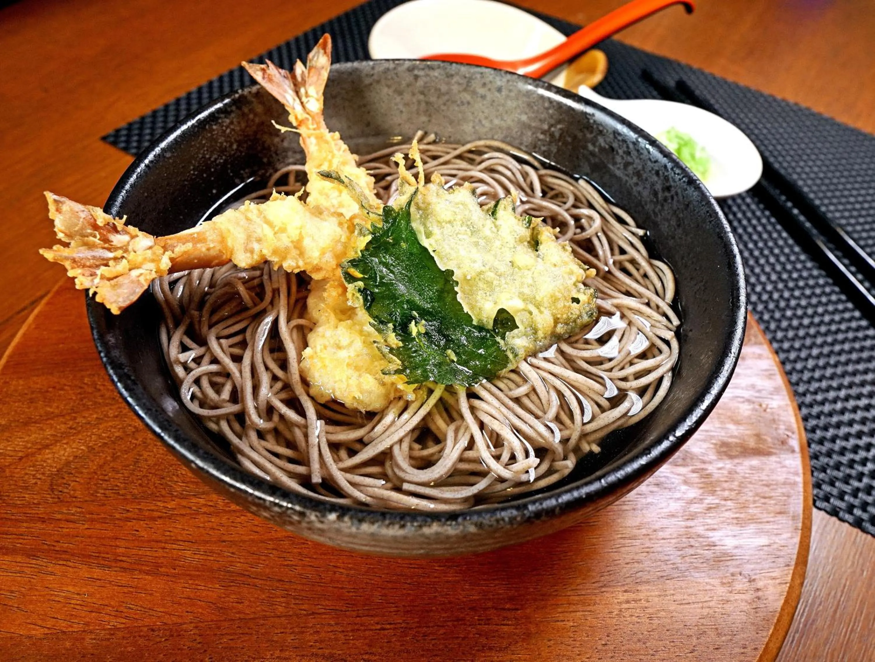 Restaurant/places to eat in Sancrest Residence Deltamas