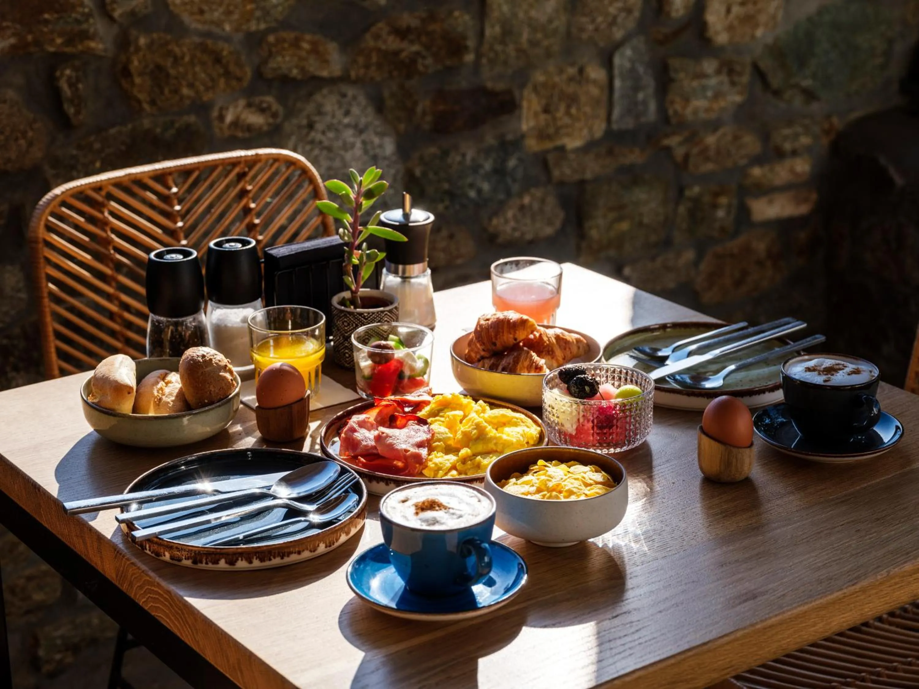 Breakfast in Jason Hotel