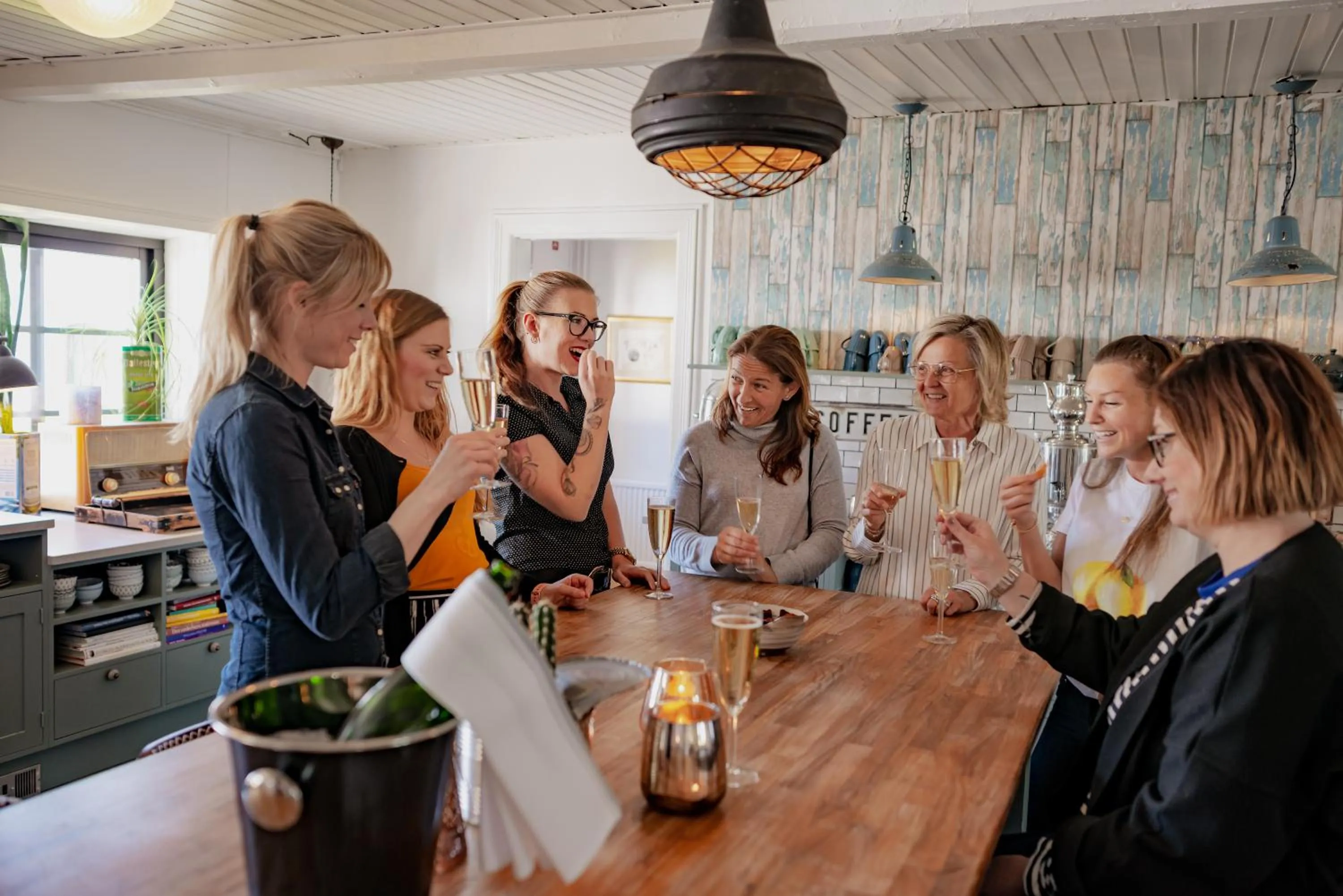 People in Hotell Mossbylund