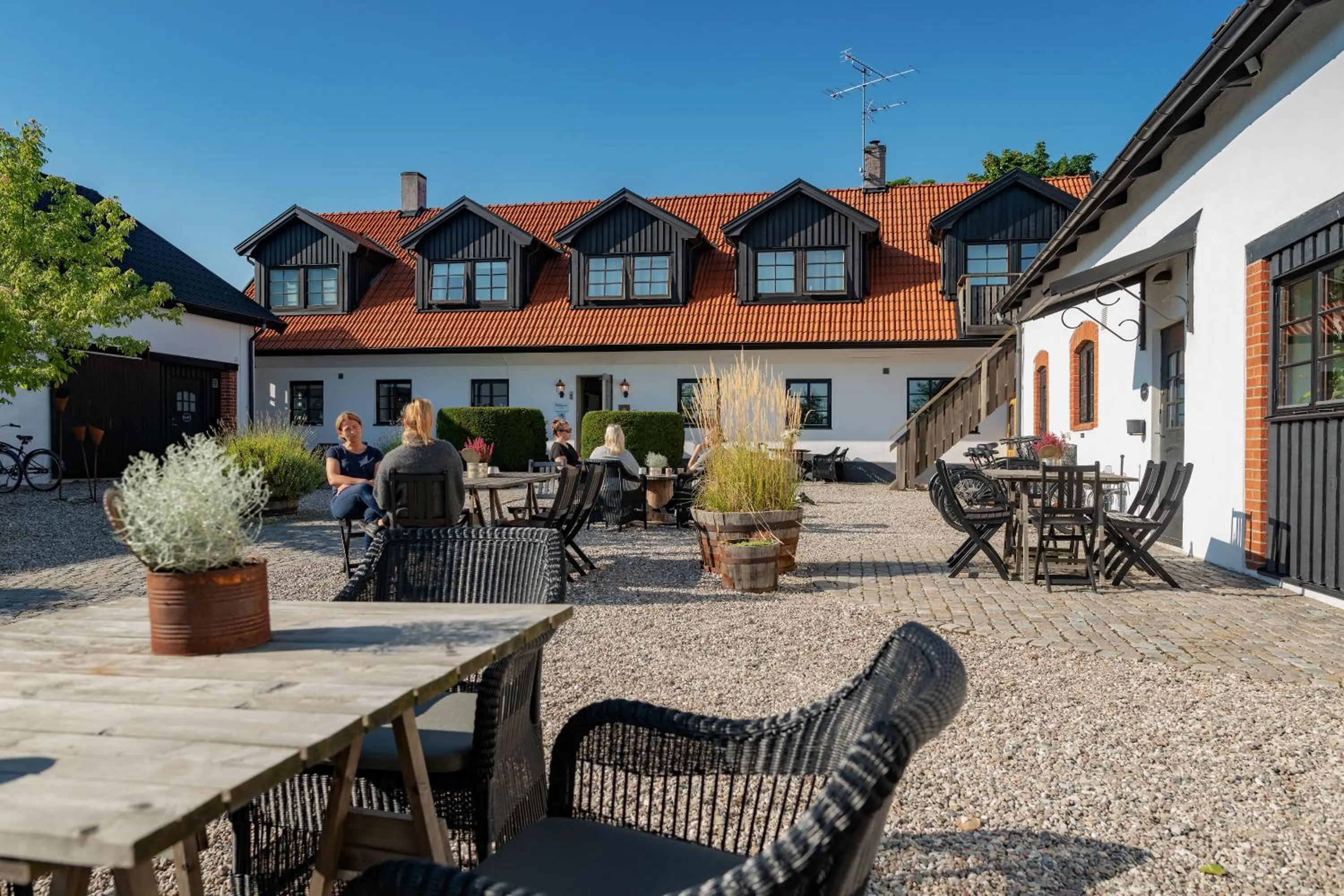 Facade/entrance in Hotell Mossbylund