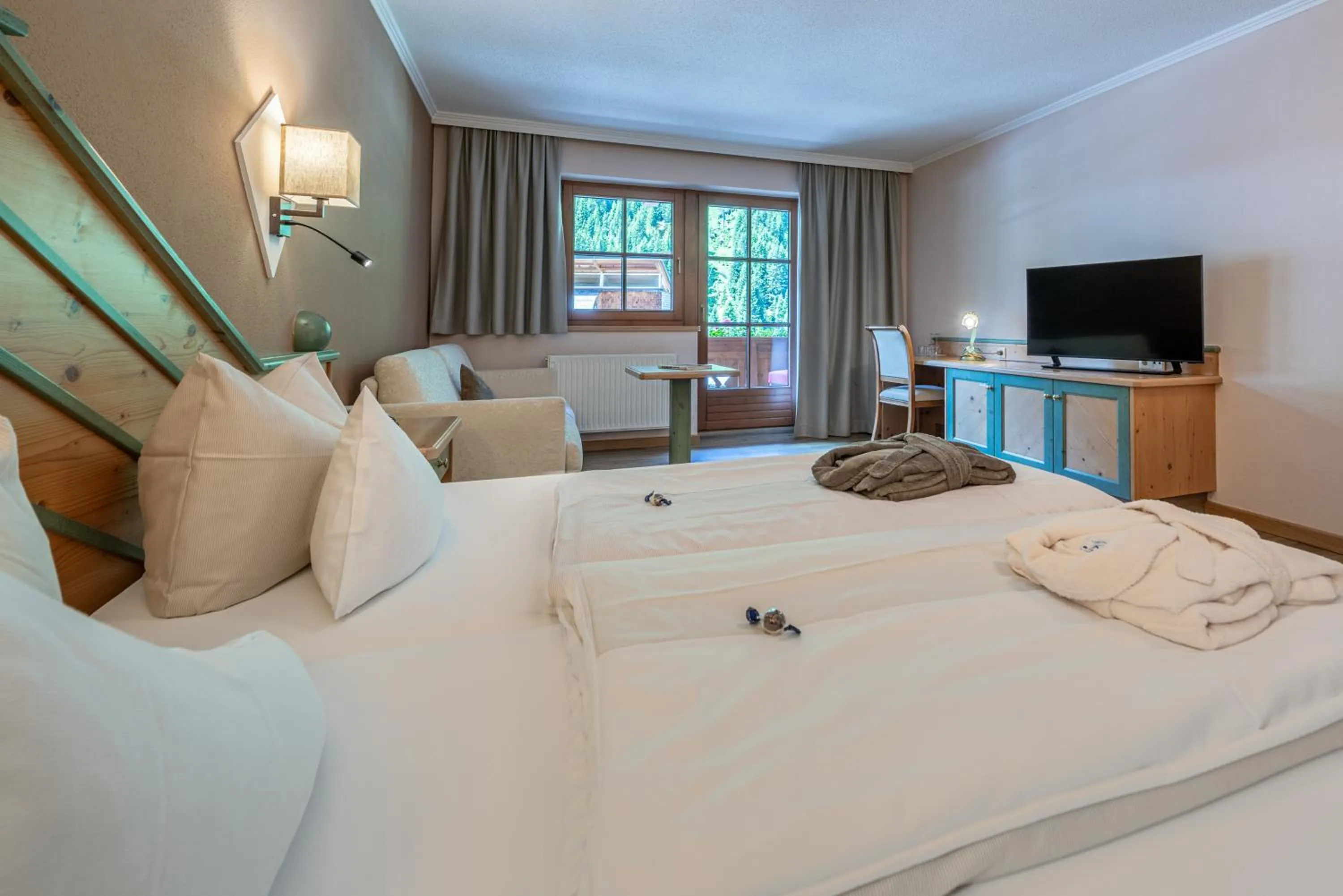 Bed in Hotel Mittagskogel Pitztal