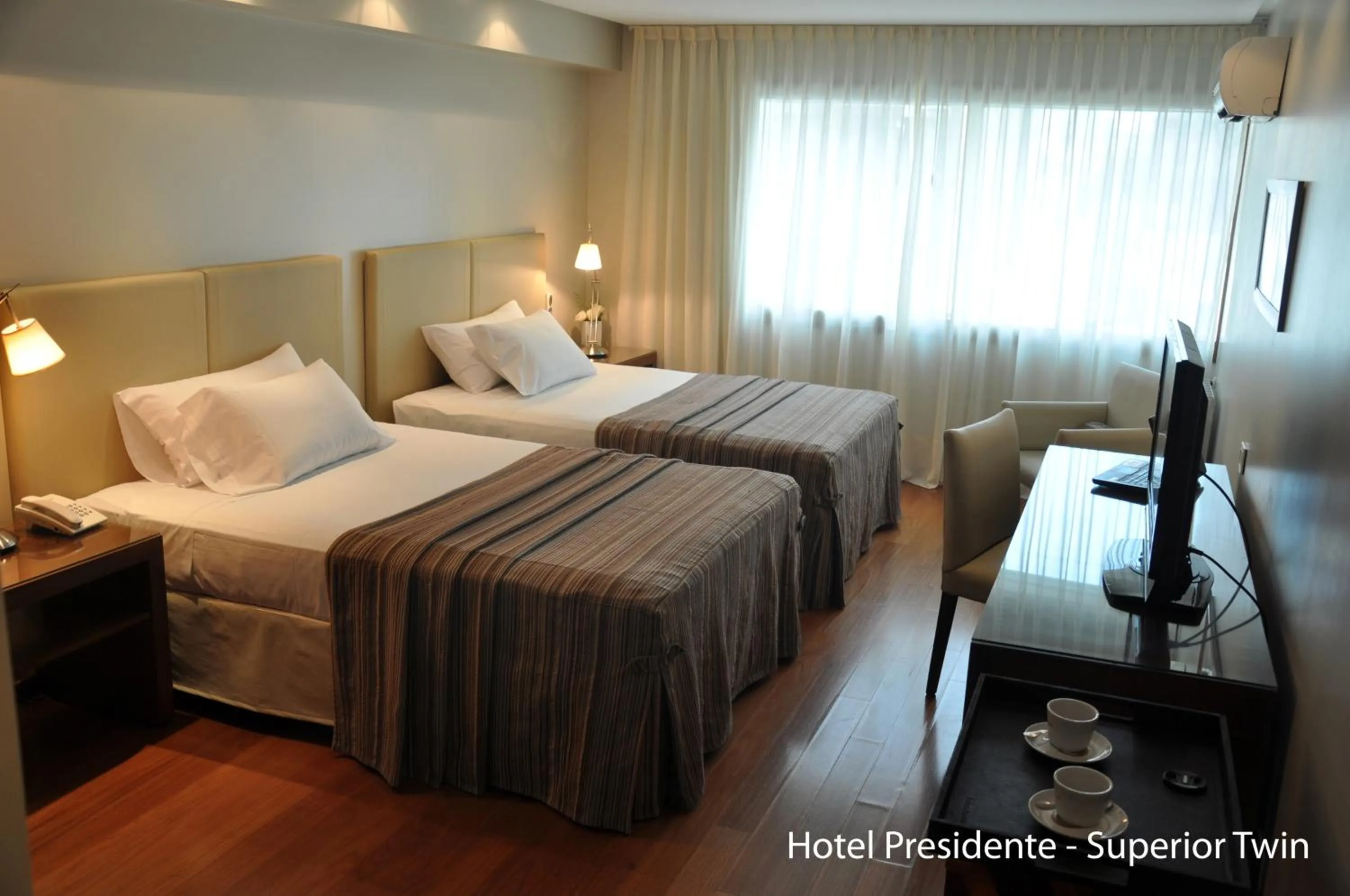 Bedroom, Bed in Hotel Solans Presidente