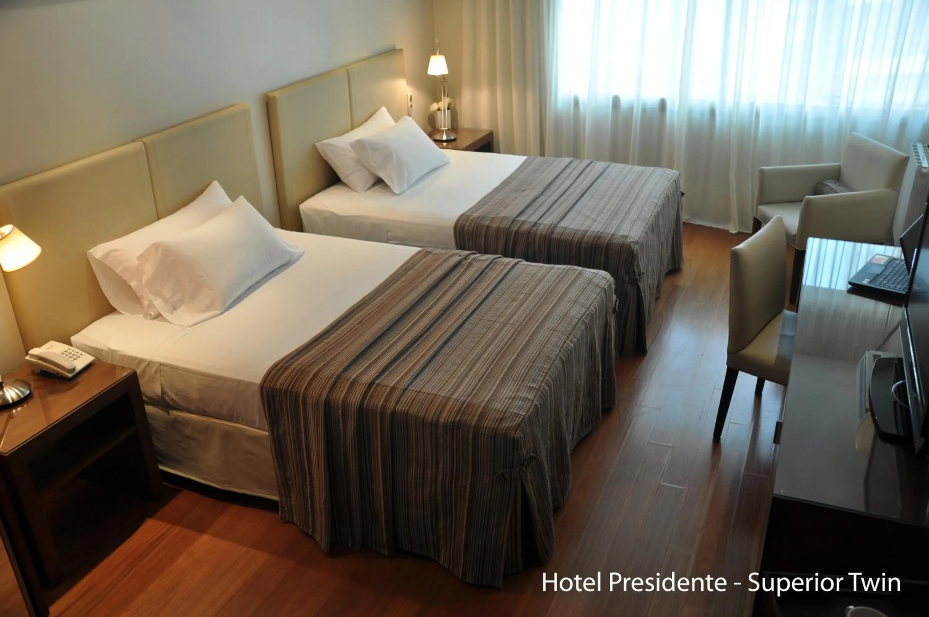 Bedroom, Bed in Hotel Solans Presidente