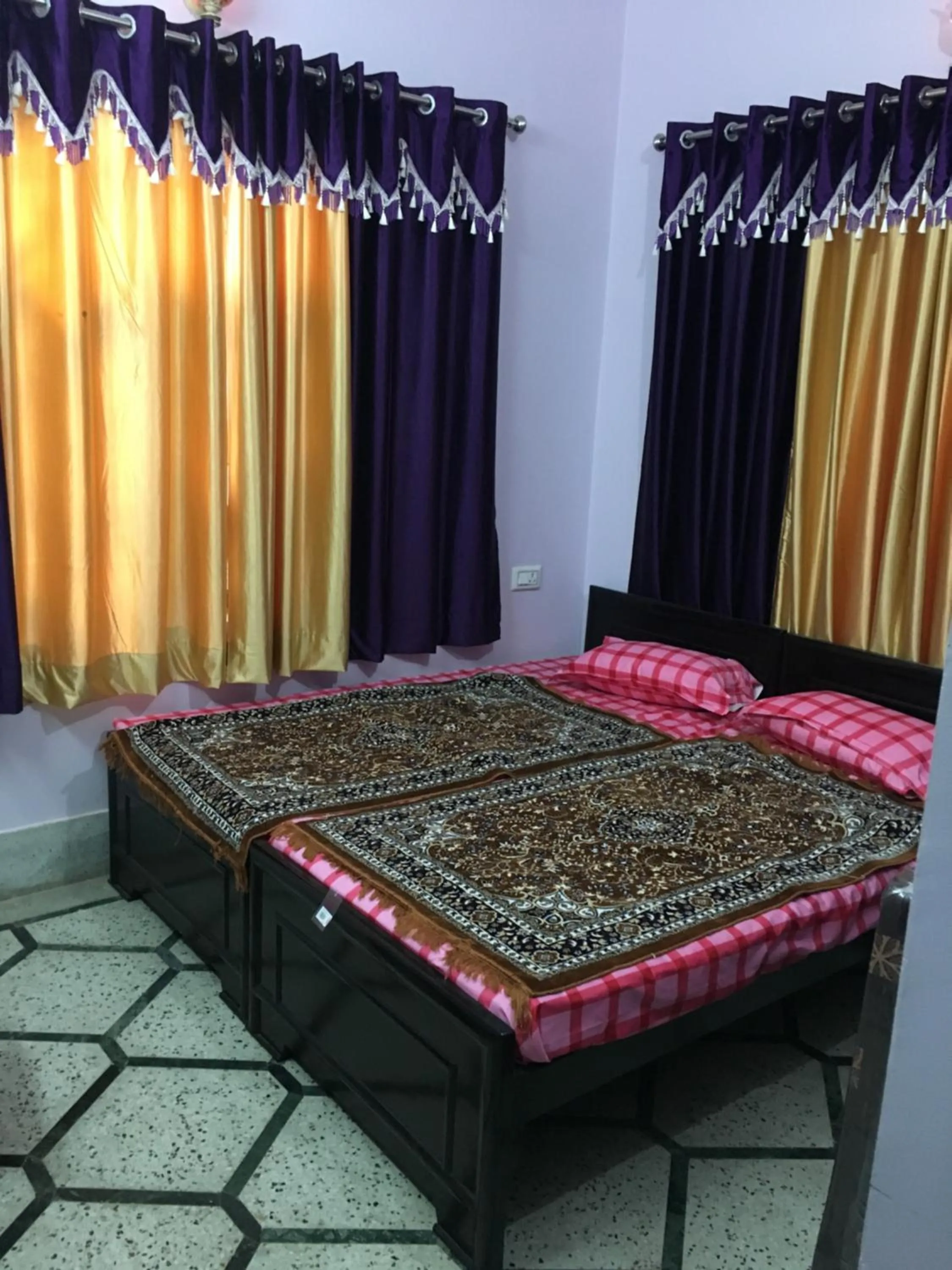 Bedroom, Bed in Srishti Shelter