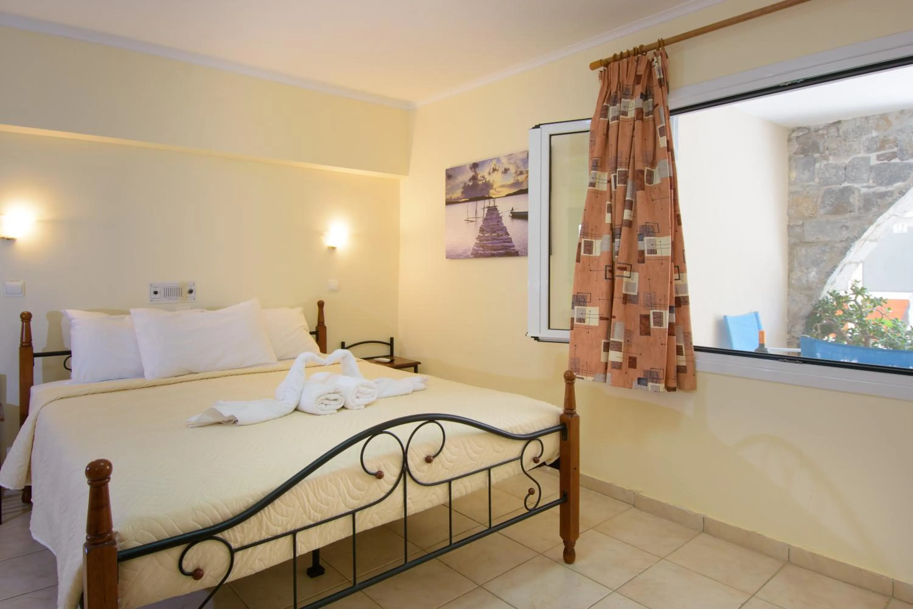 Bed in Ammoudara Beach Hotel Apartments