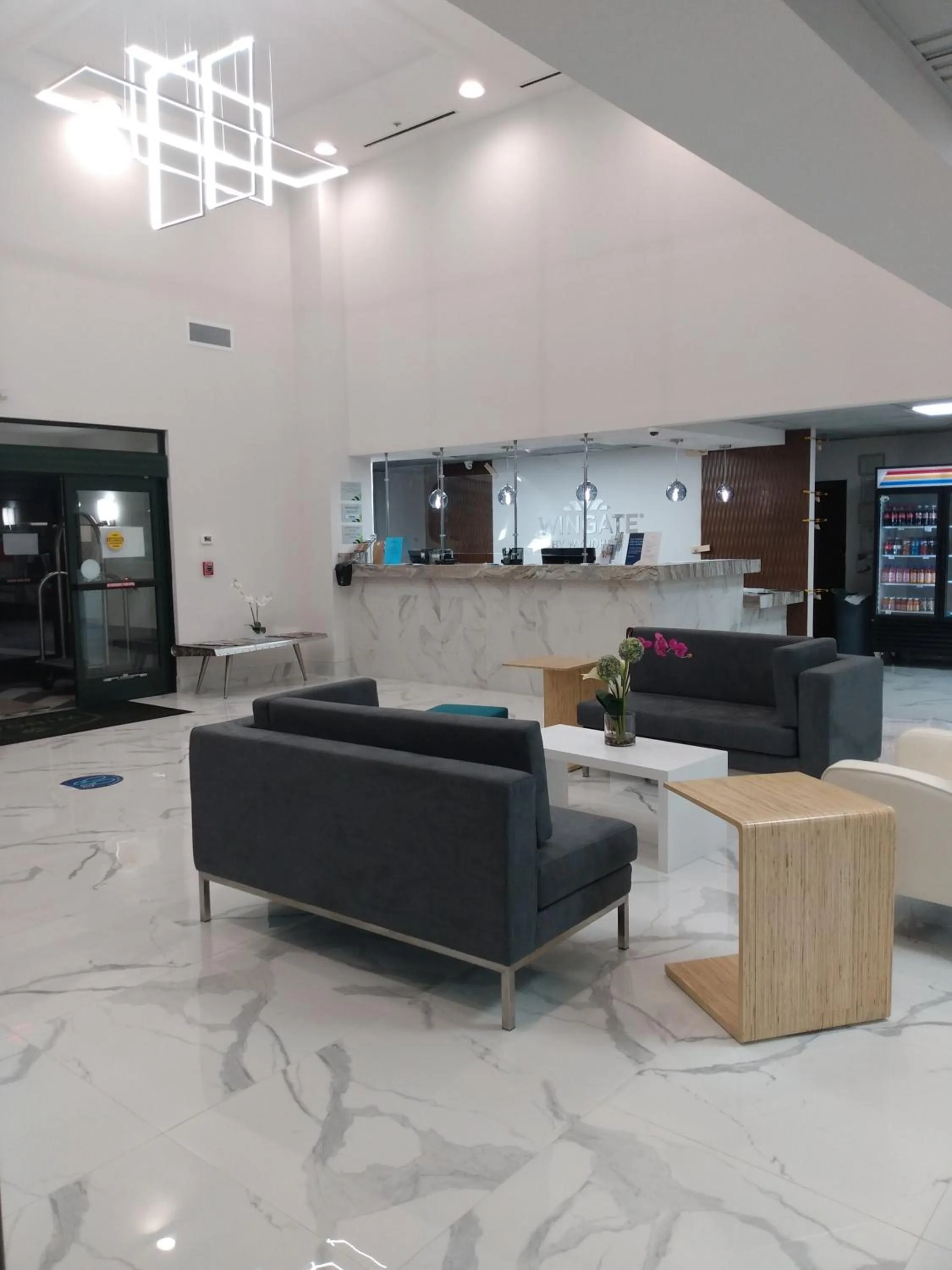 Lobby or reception in Wingate by Wyndham Atlanta Galleria/ Ballpark