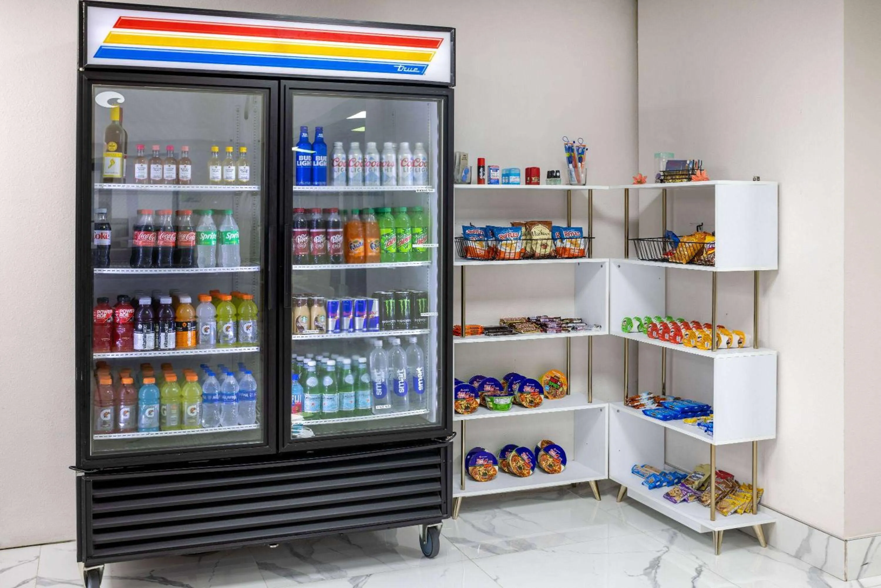 Food and drinks in Wingate by Wyndham Atlanta Galleria/ Ballpark