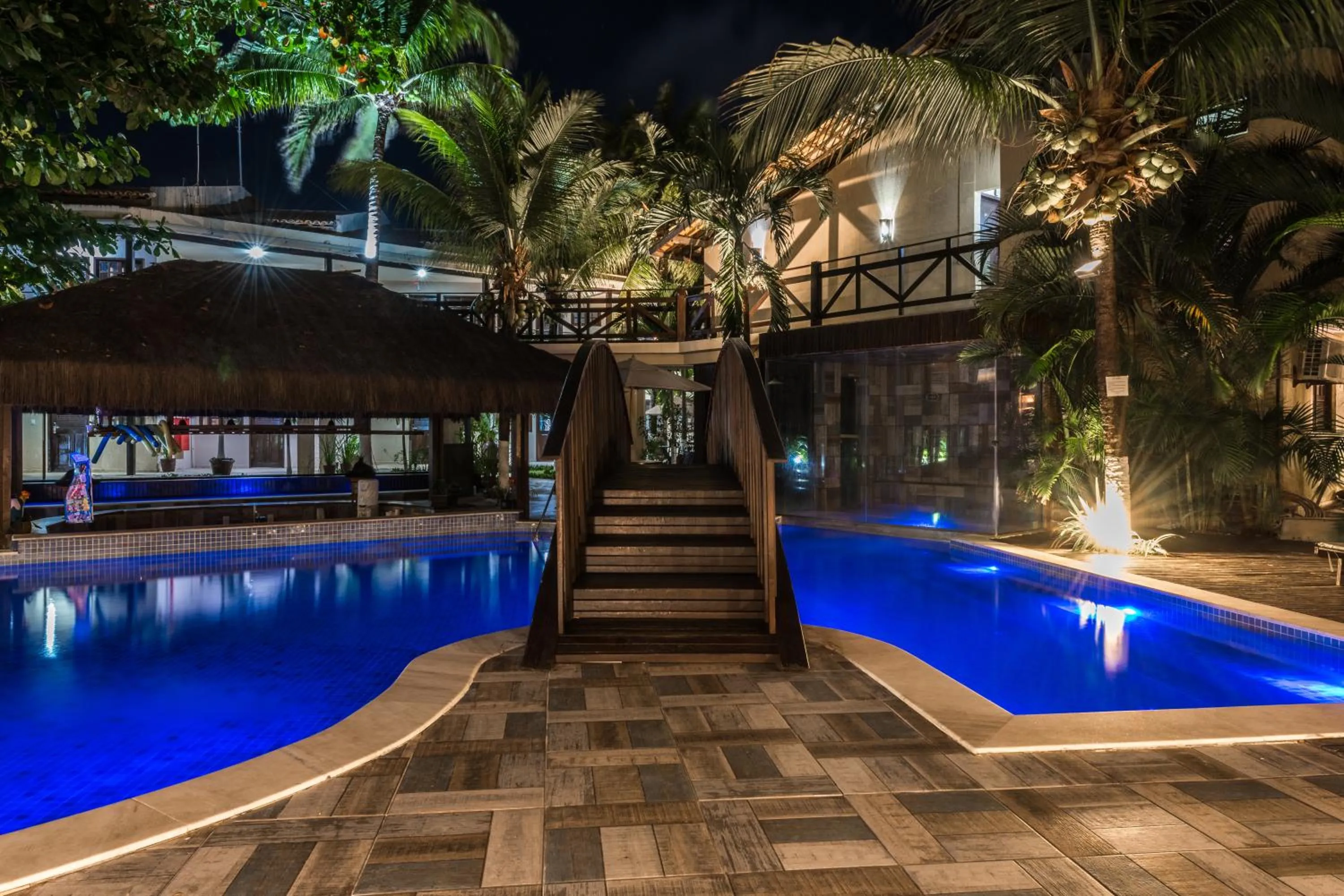 Swimming pool in Pousada Recanto do Lobo