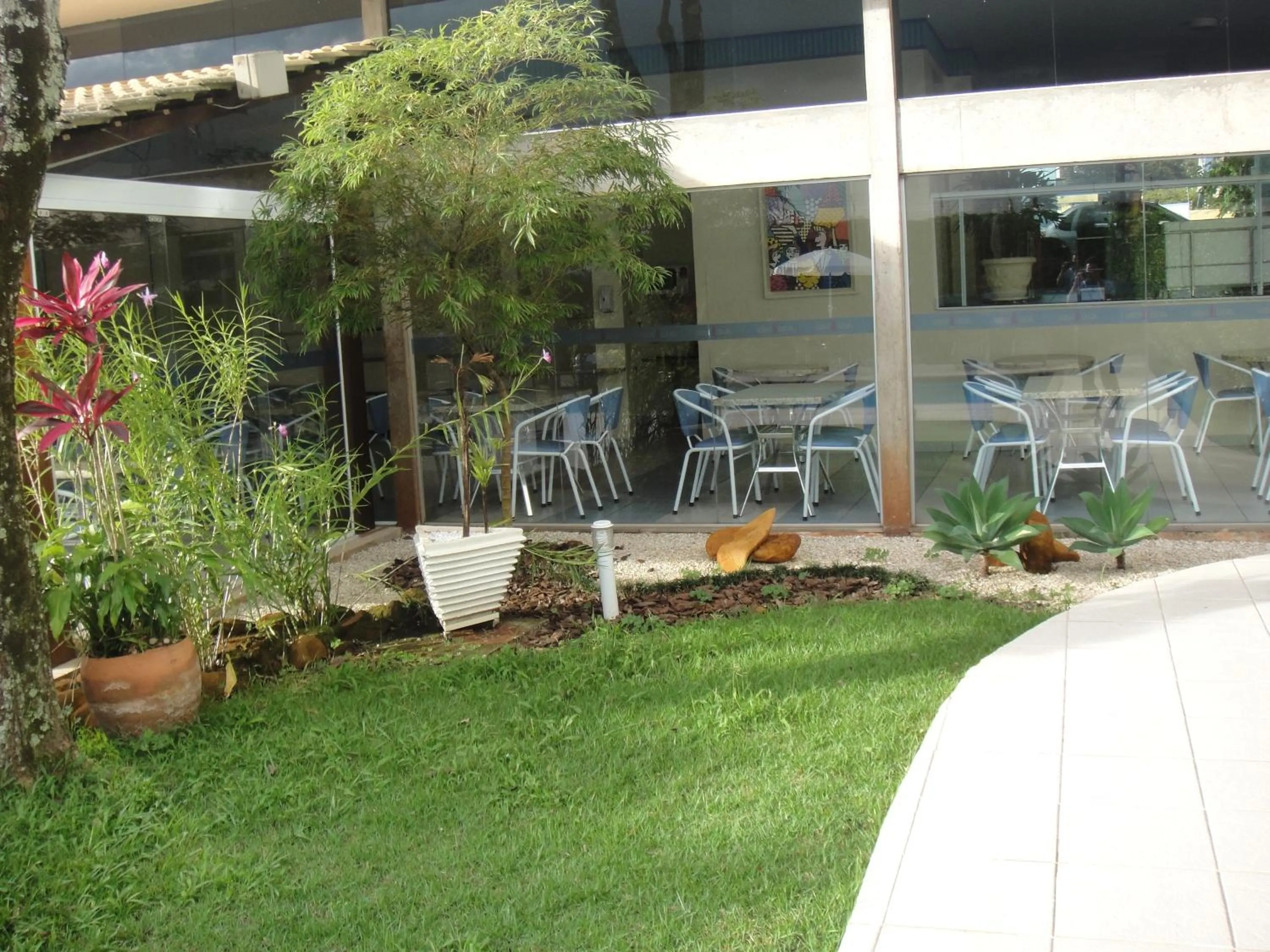 Garden in Hotel Aero Park e Estacionamento