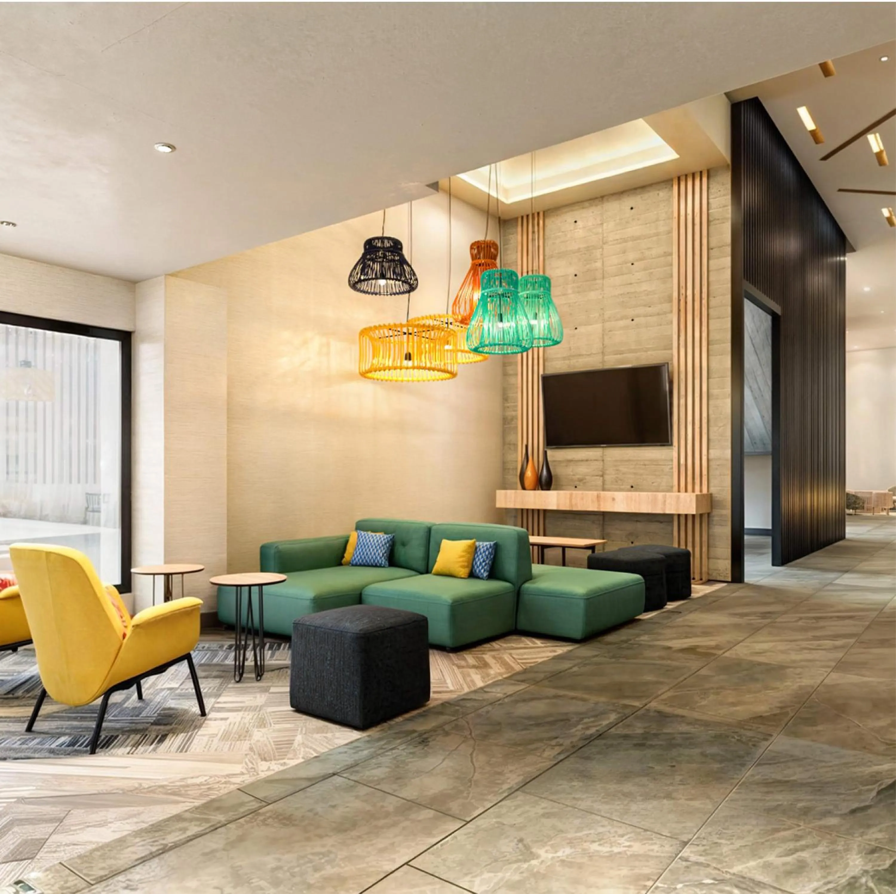 Communal lounge/ TV room in Tru by Hilton Saltillo