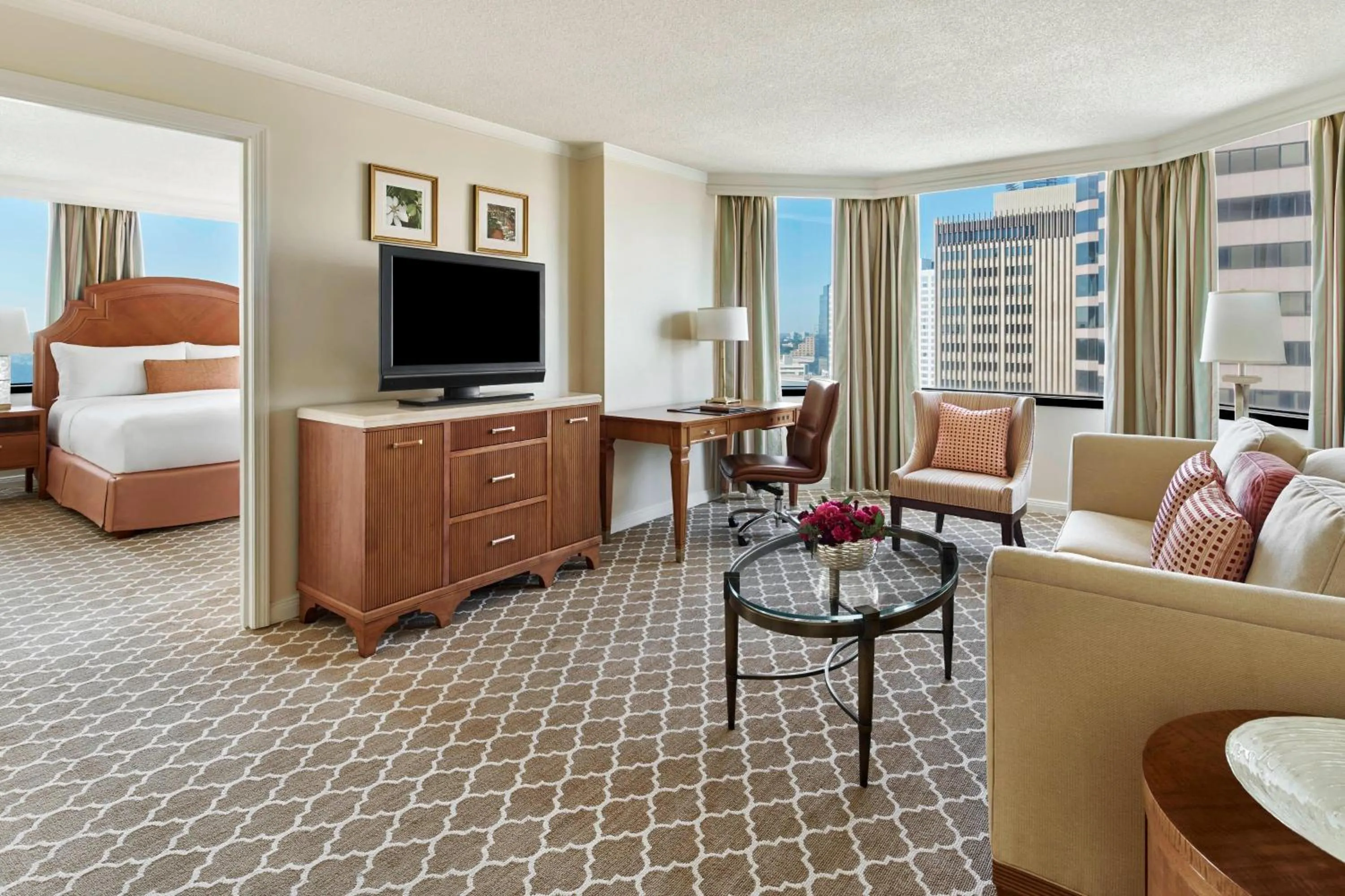 Photo of the whole room, Bed in The Whitley, a Luxury Collection Hotel, Atlanta Buckhead