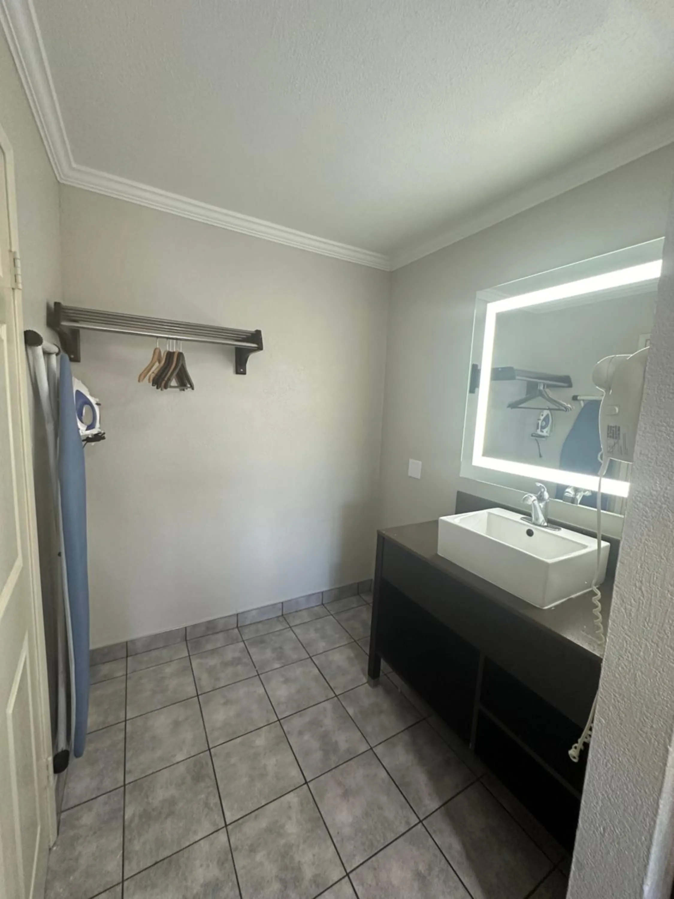 Bathroom in Rodeway Inn National City San Diego South