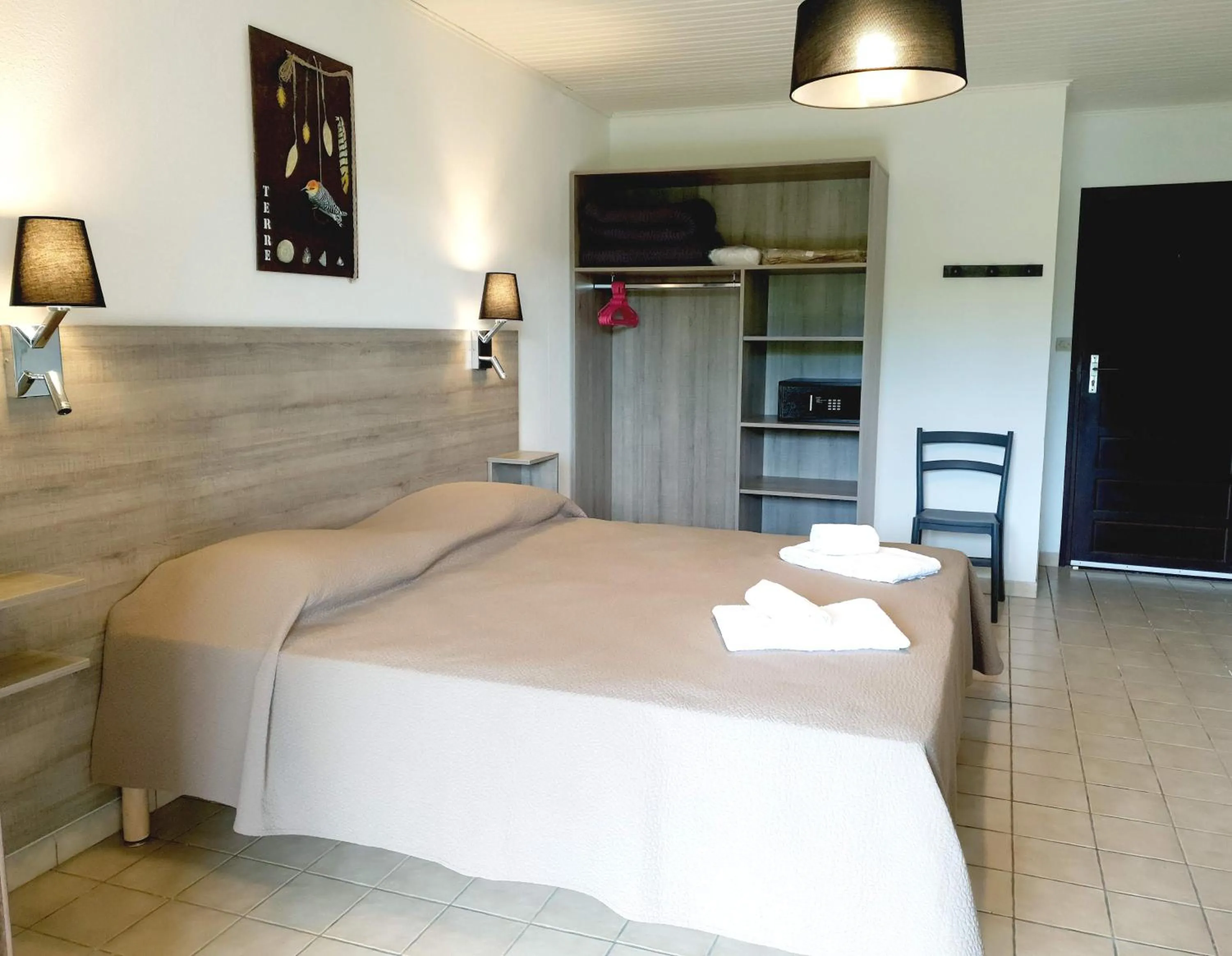 Bedroom, Bed in Hotel Olmuccio