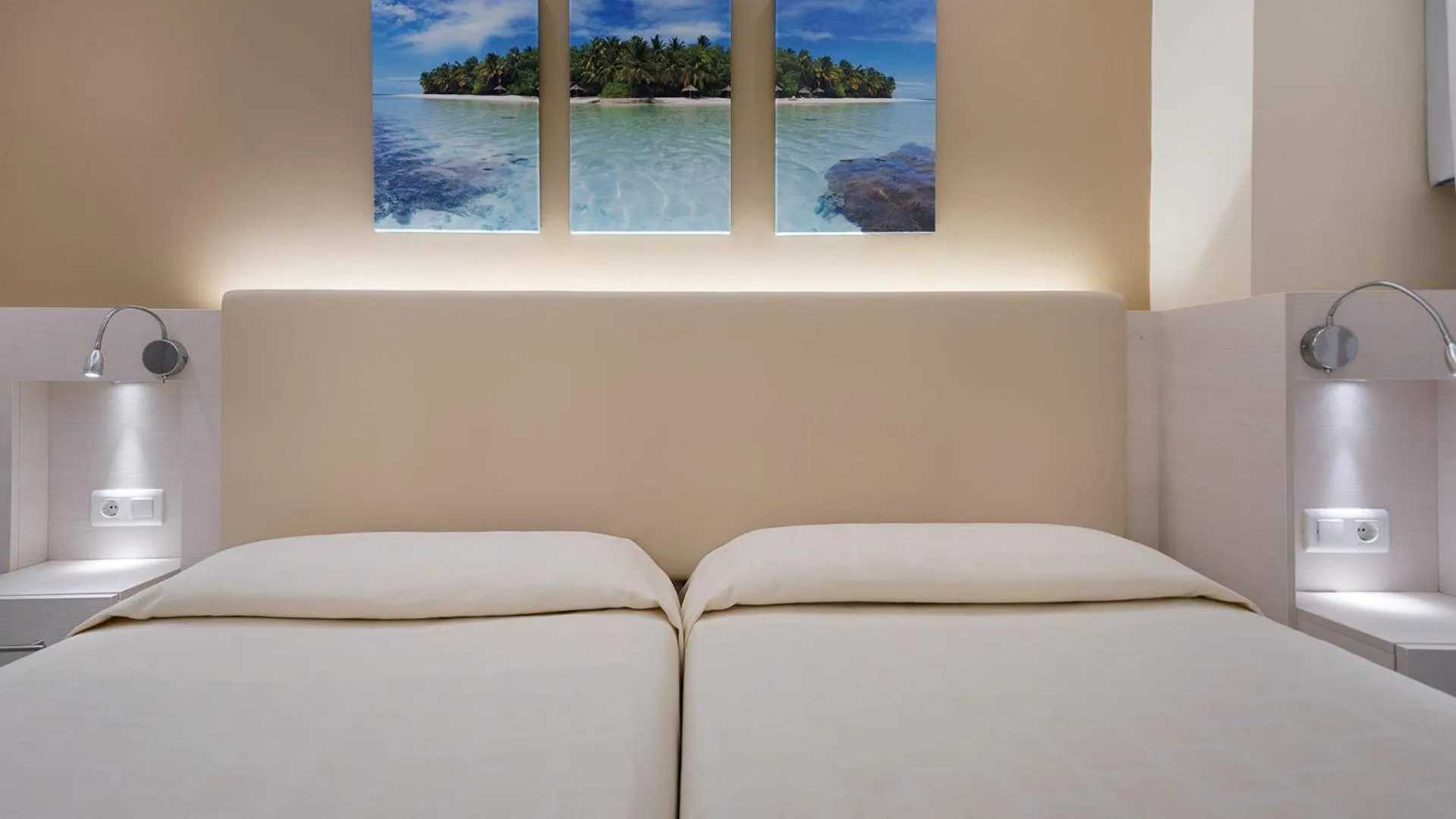 Bedroom, Bed in Bull Eugenia Victoria & SPA