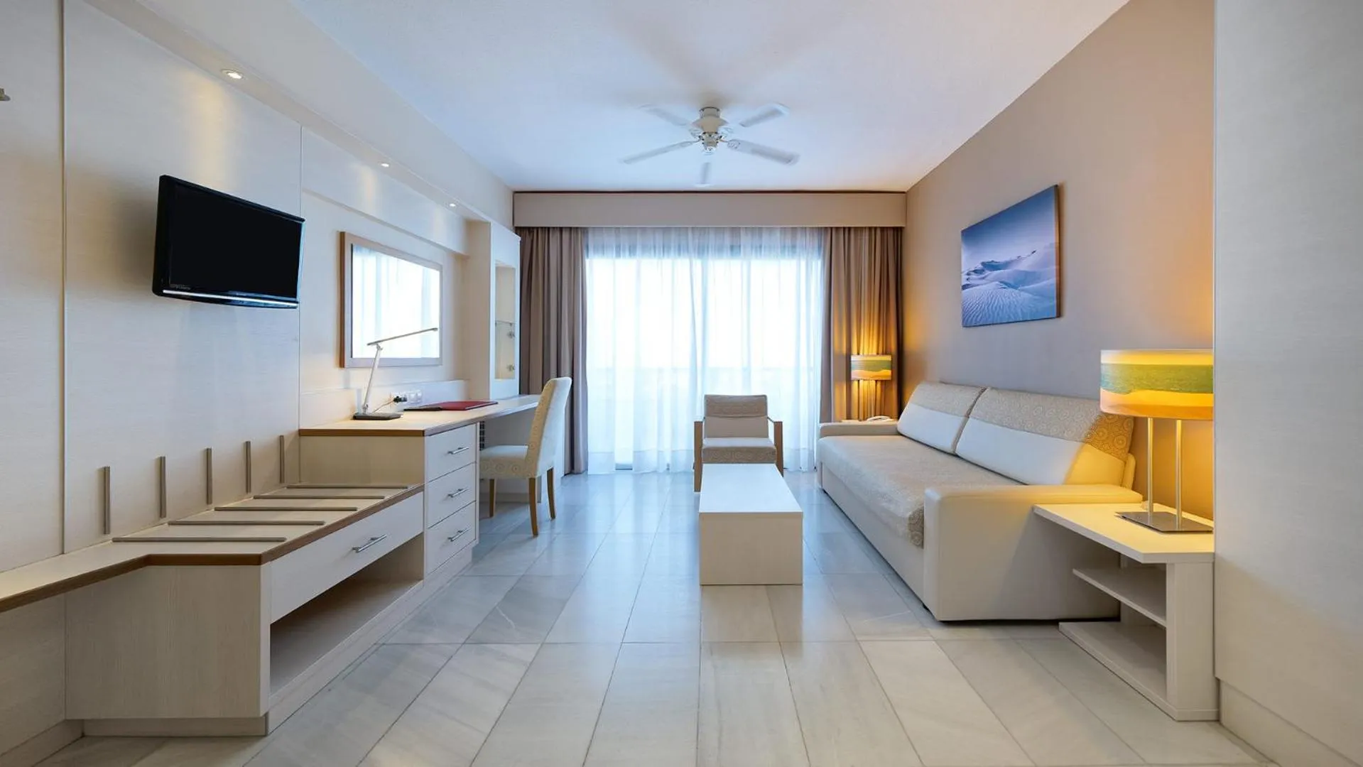 Living room in Bull Eugenia Victoria & SPA