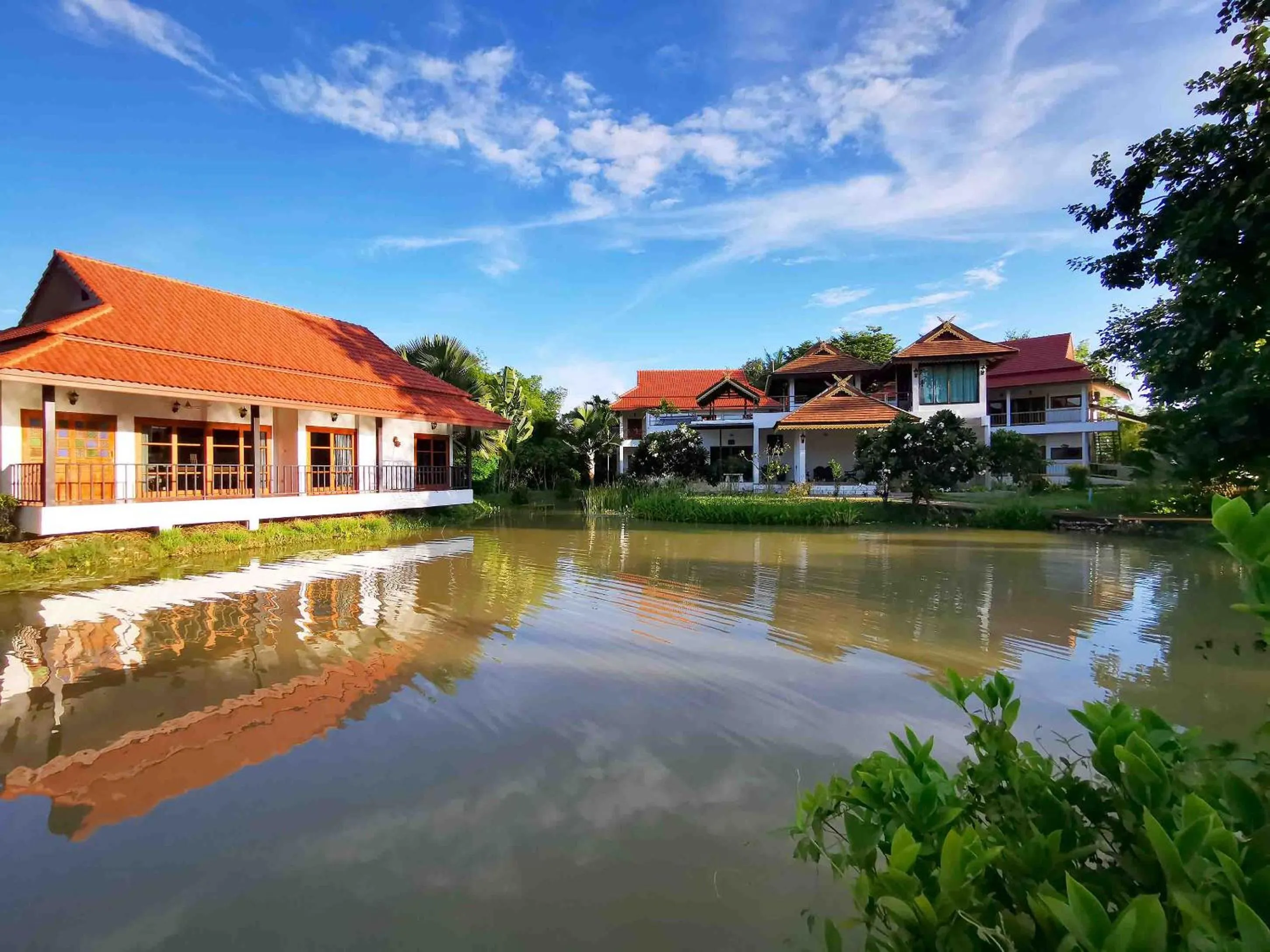 Day in Jasmine Hills Lodge