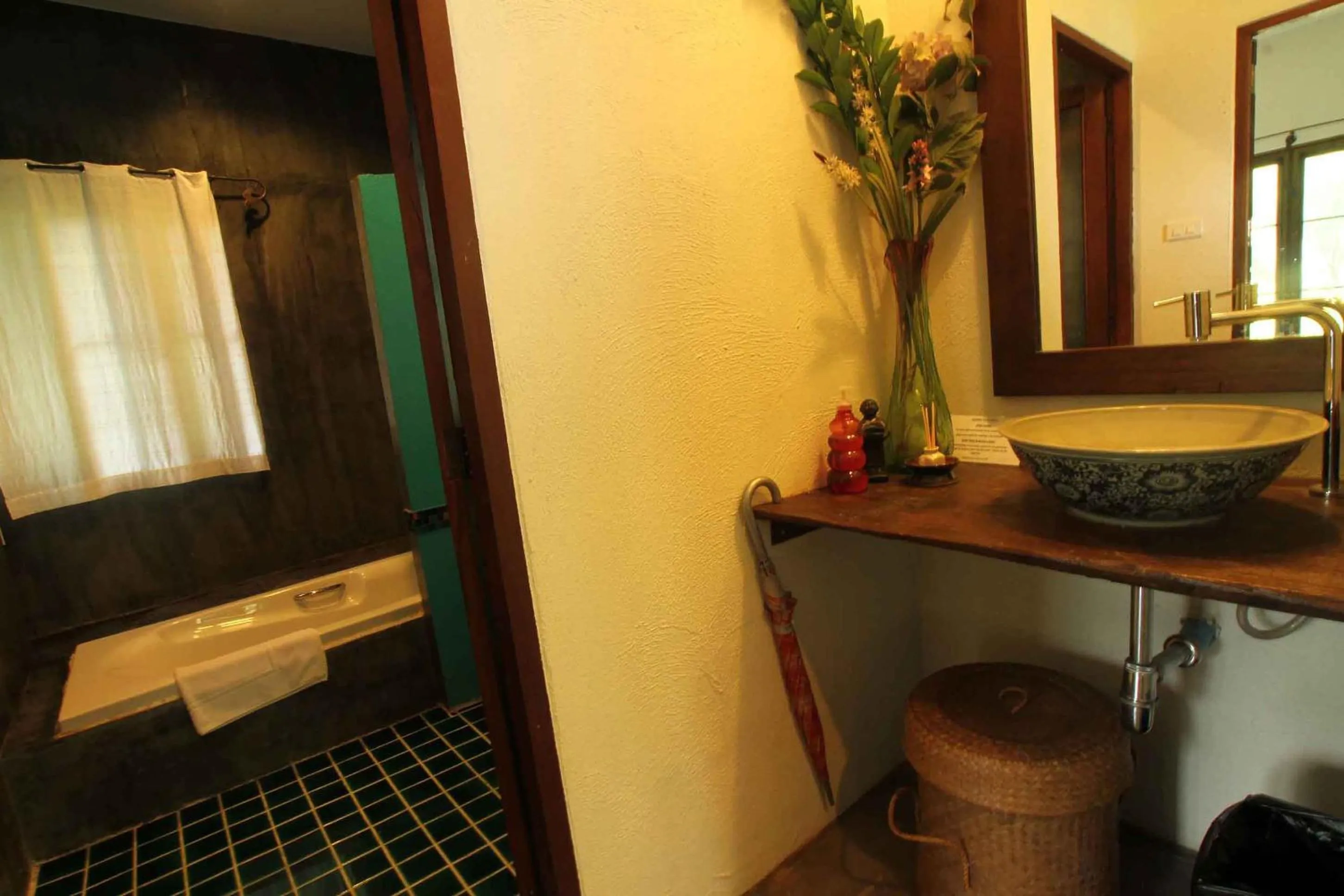 Bathroom in Jasmine Hills Lodge