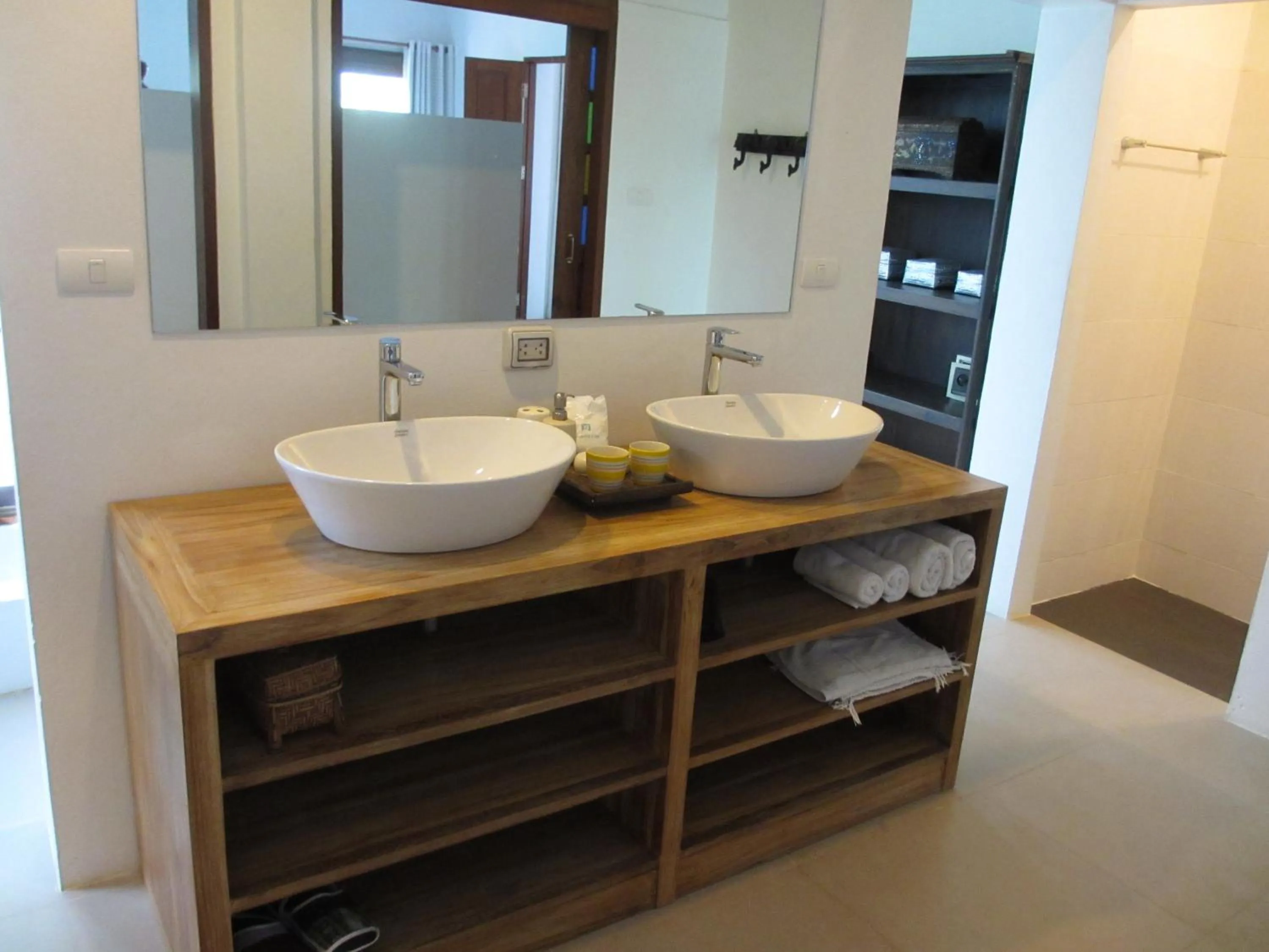 Bathroom in Jasmine Hills Lodge