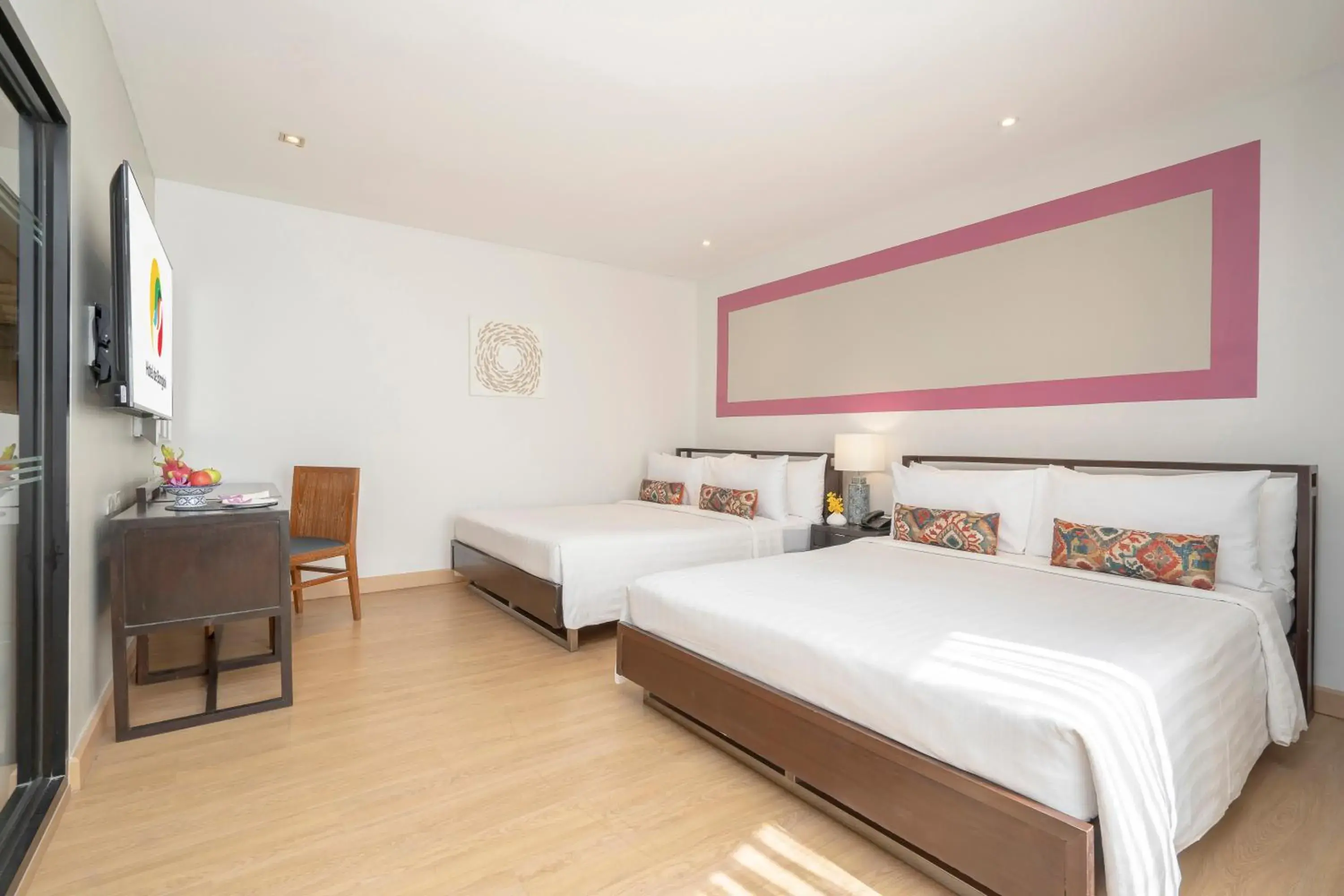 Deluxe Family Quad in Hotel De Bangkok Deluxe Family Quad in Hotel De Bangkok