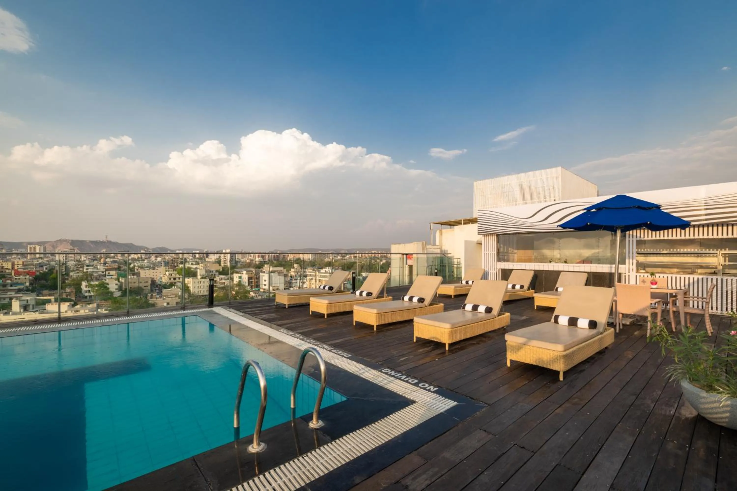 Balcony/Terrace in Sunday Hotel by CheckIn Jaipur