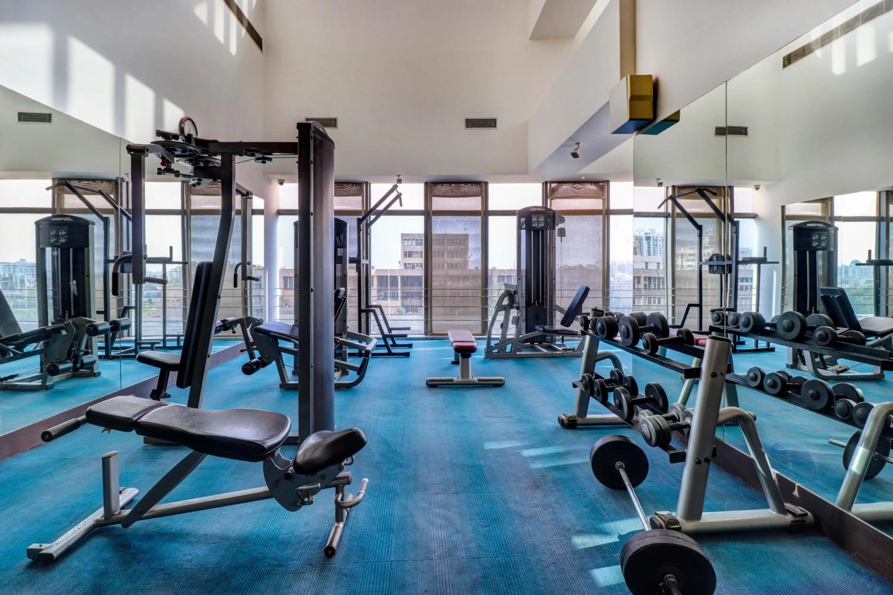 Fitness centre/facilities in Sunday Hotel by CheckIn Jaipur