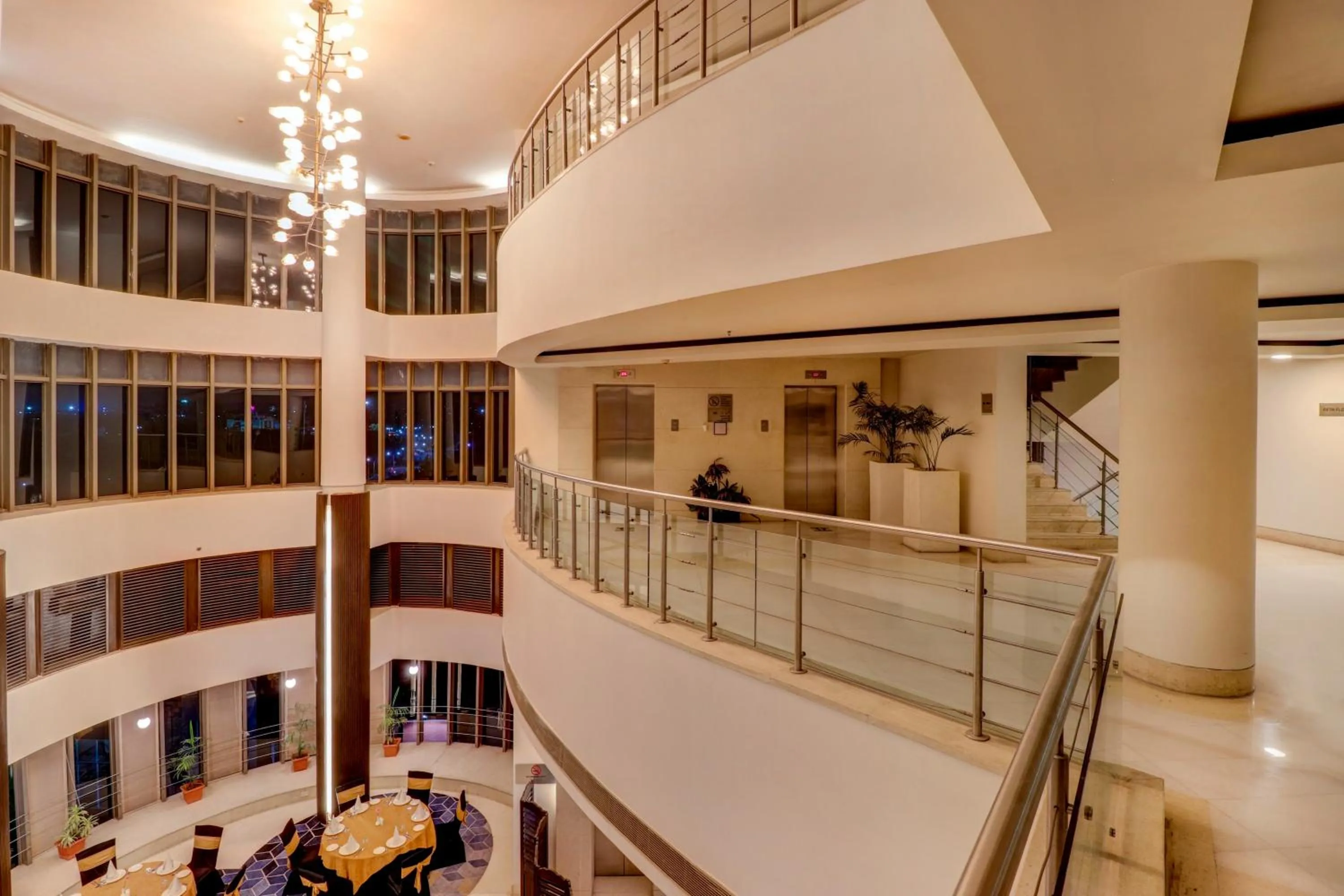 Lobby or reception in Sunday Hotel by CheckIn Jaipur