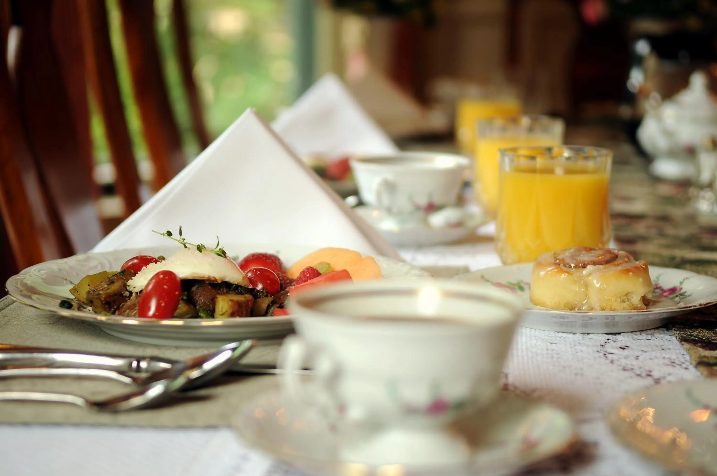 Food and drinks in The Oliver Inn