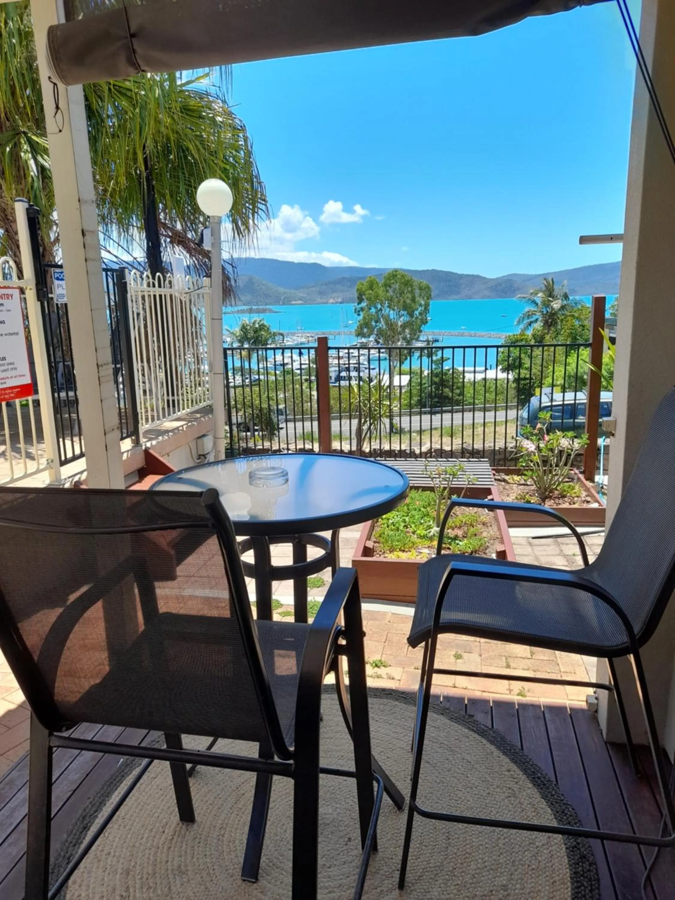 Landmark view in Airlie Apartments