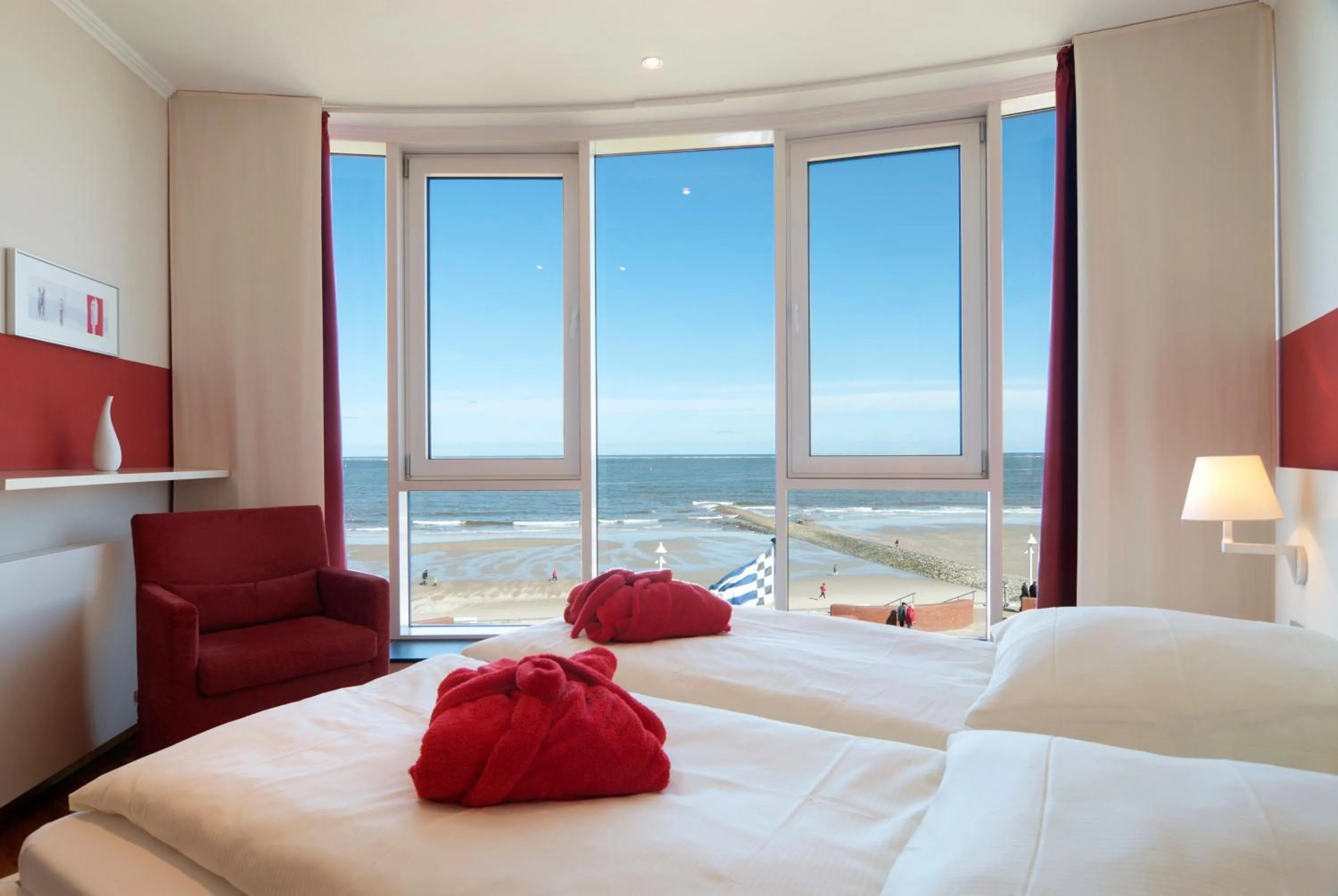 View (from property/room), Bed in Strandhotel Georgshöhe