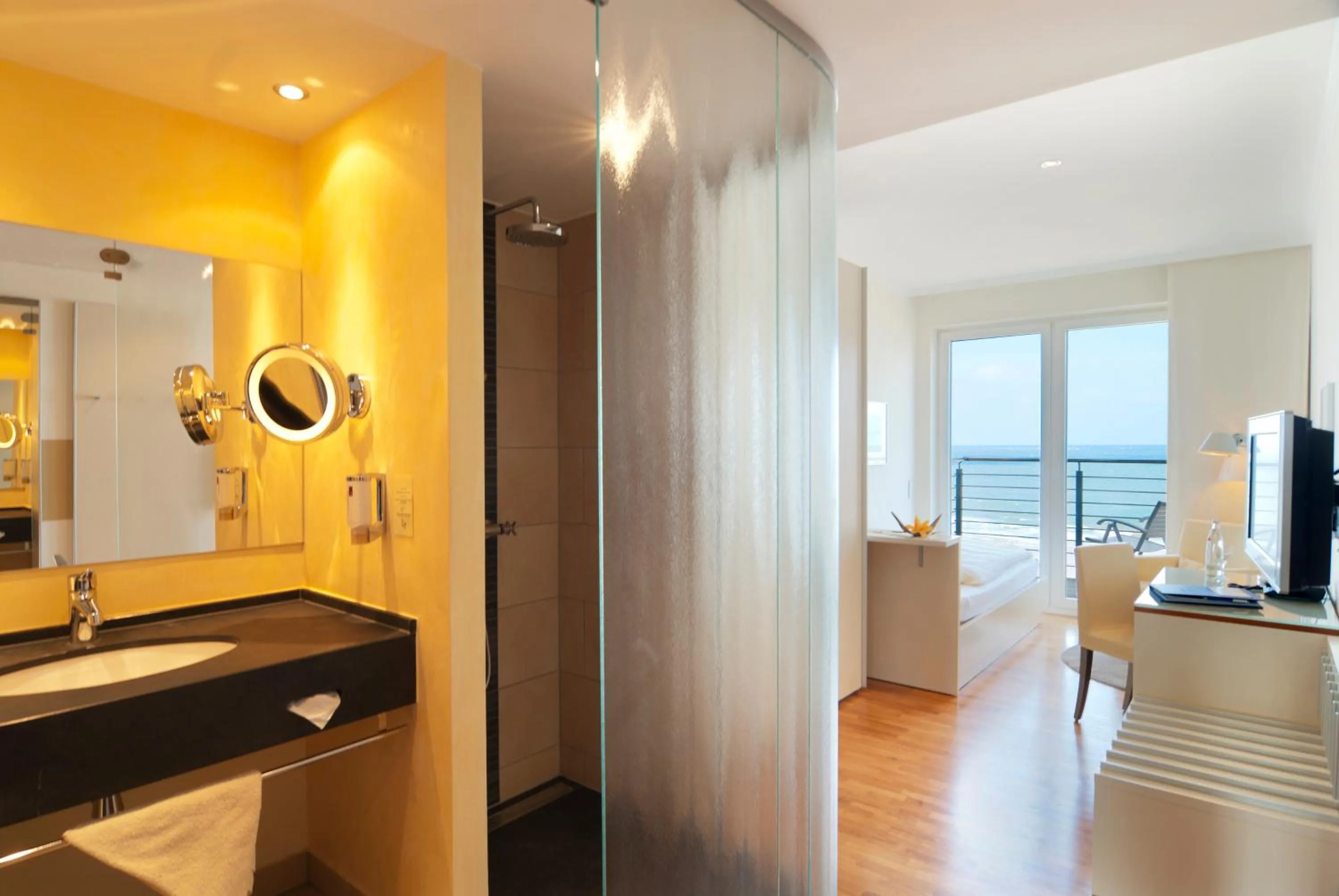 Bathroom in Strandhotel Georgshöhe