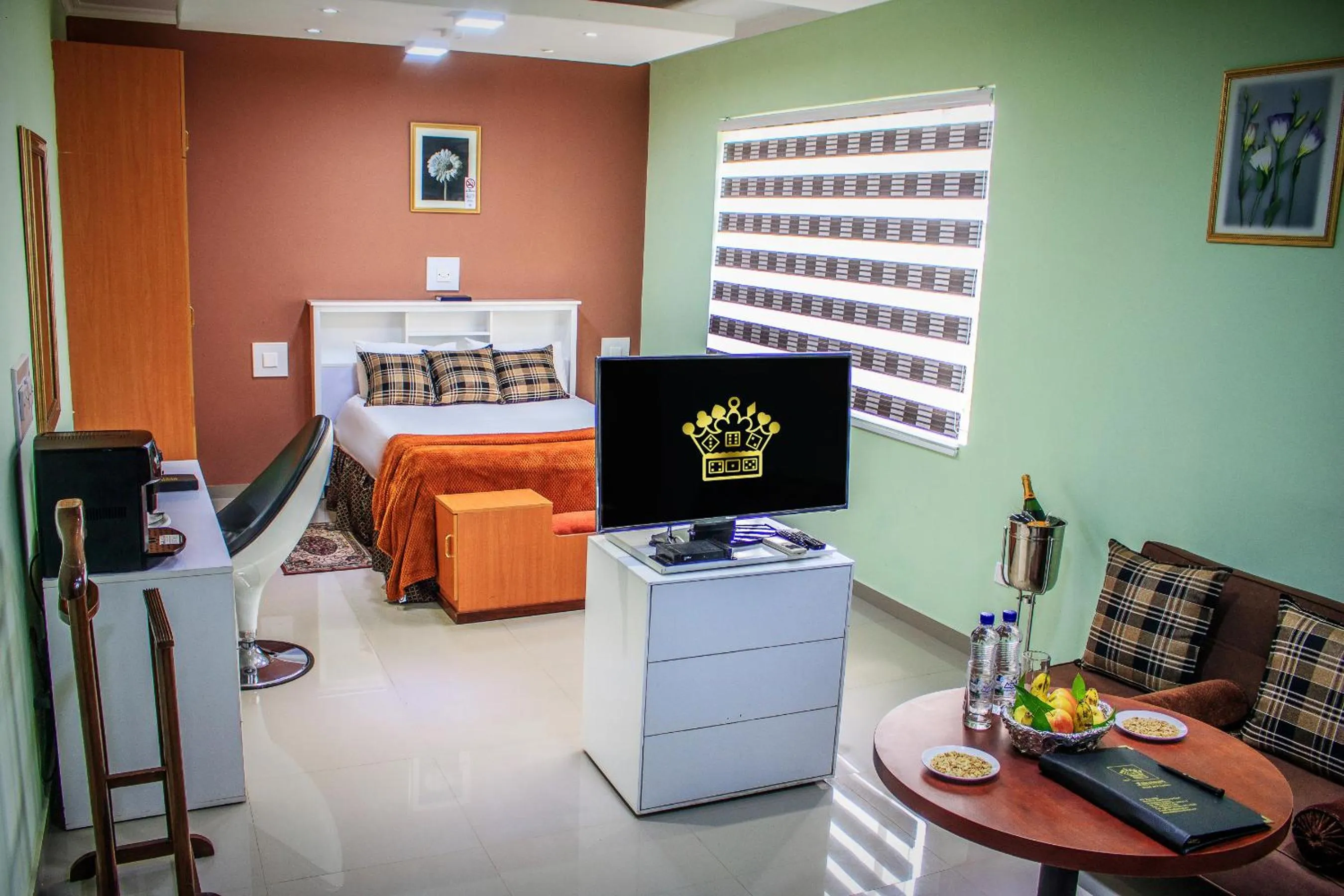 Property building, Bed in New Fairmount Hotel and Casino