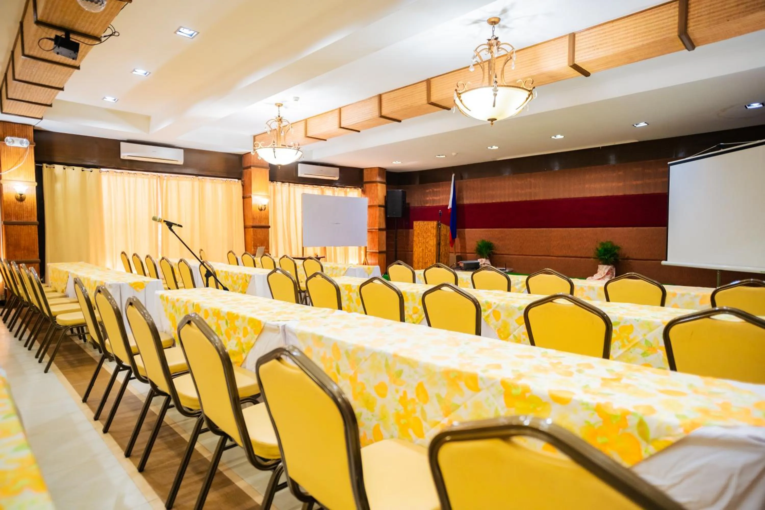 Boracay Tropics Resort Hotel