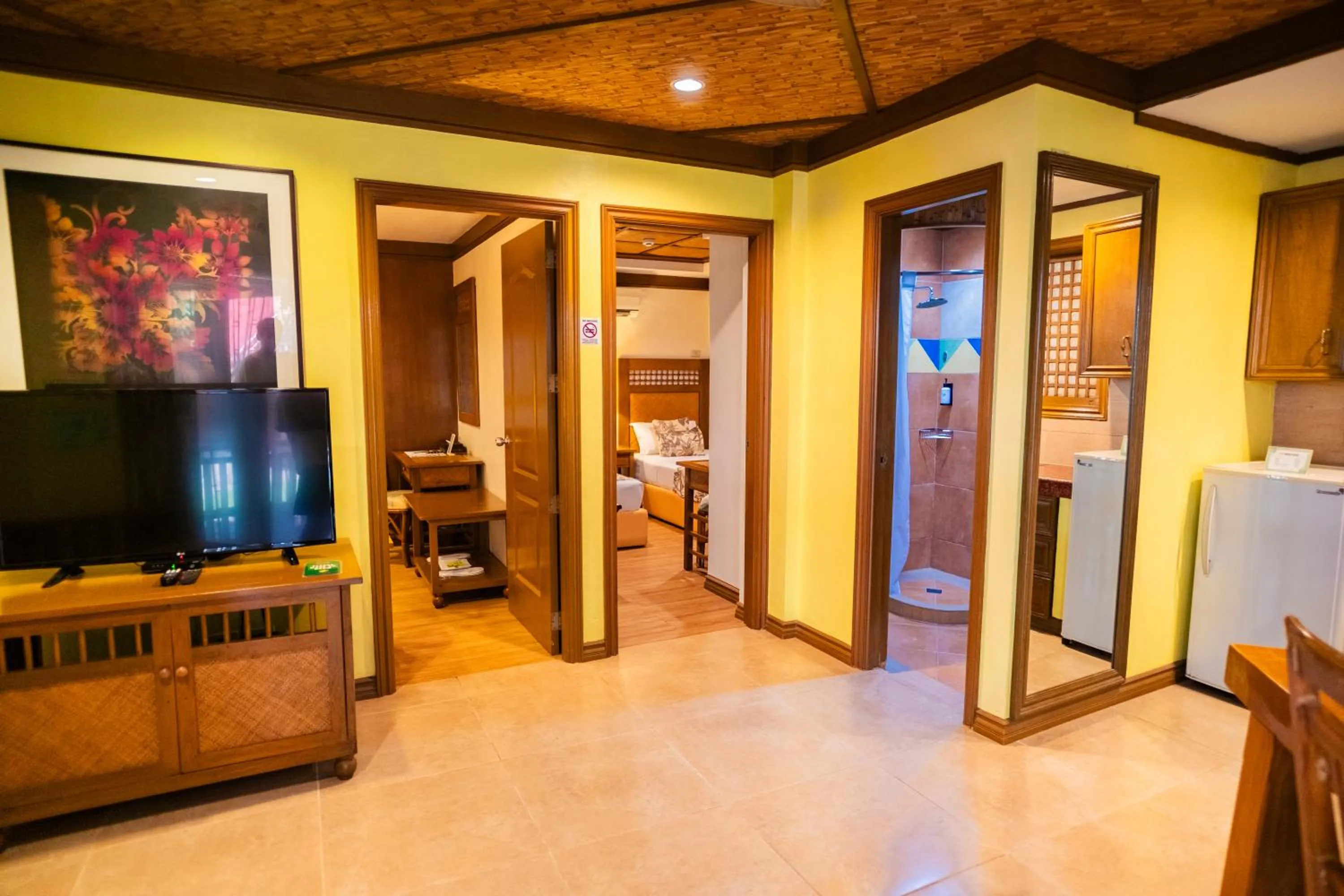 Boracay Tropics Resort Hotel