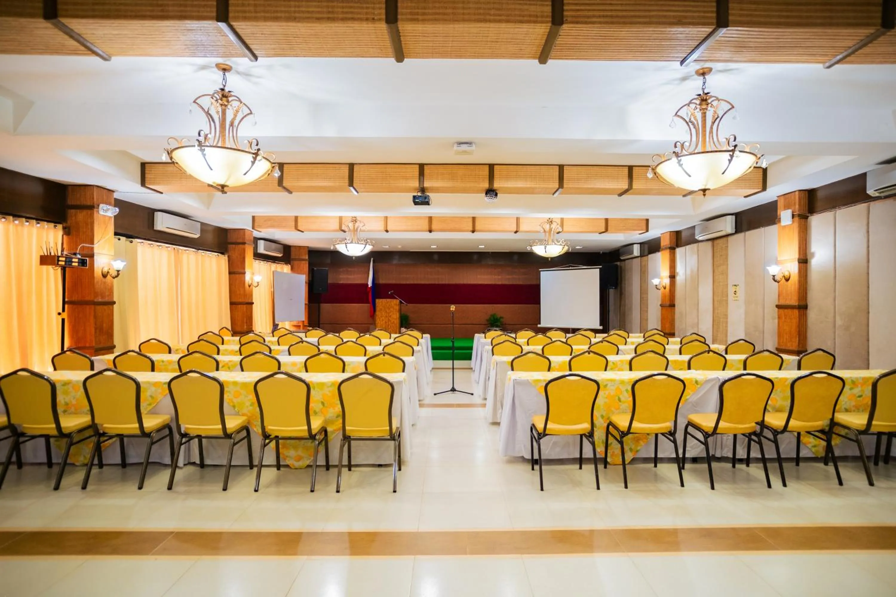 Boracay Tropics Resort Hotel